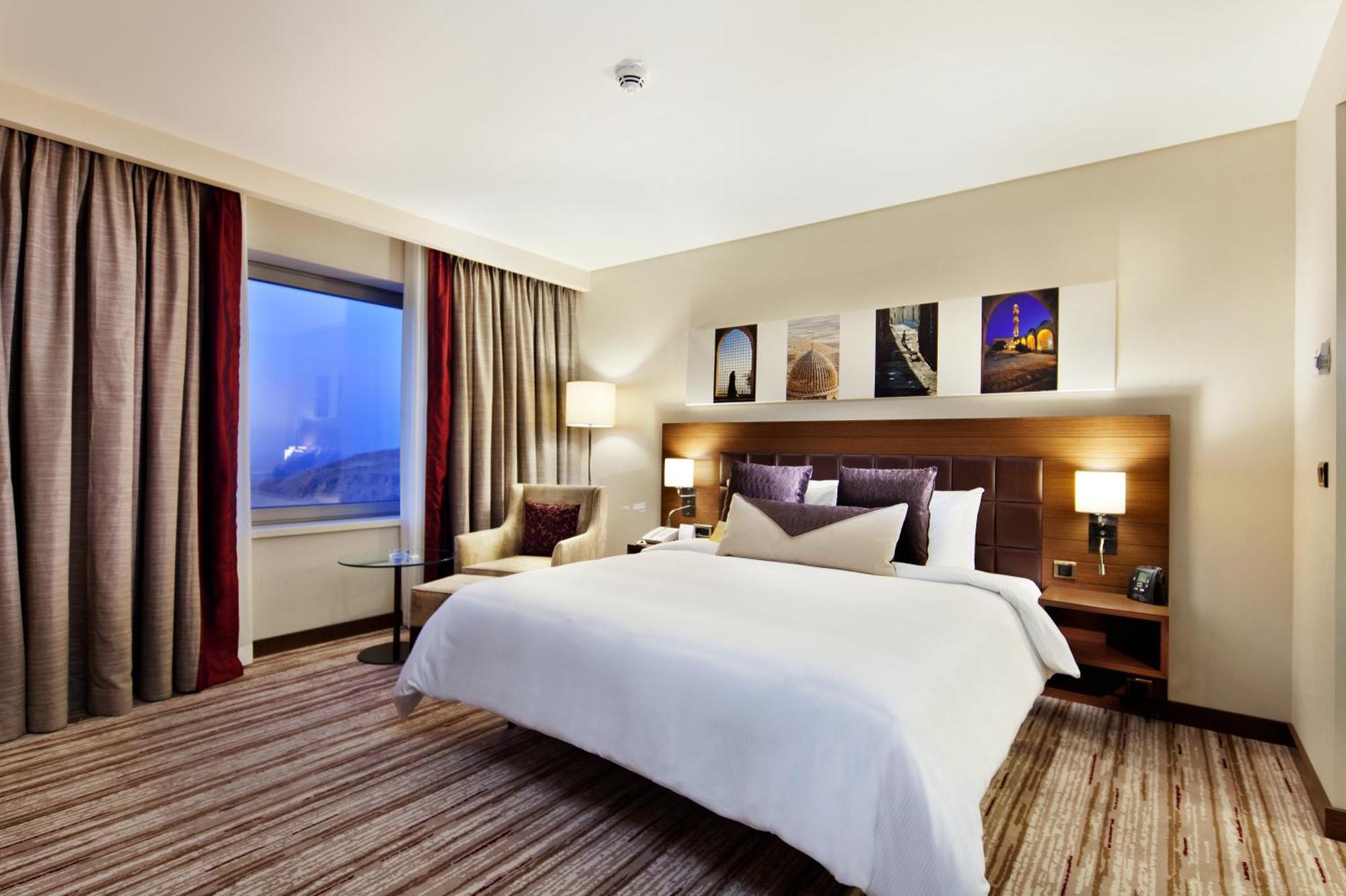 King Room,1549191574:JPEG