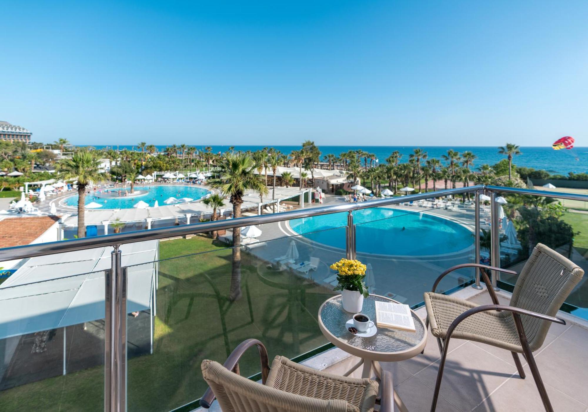 Superior Room Pool View