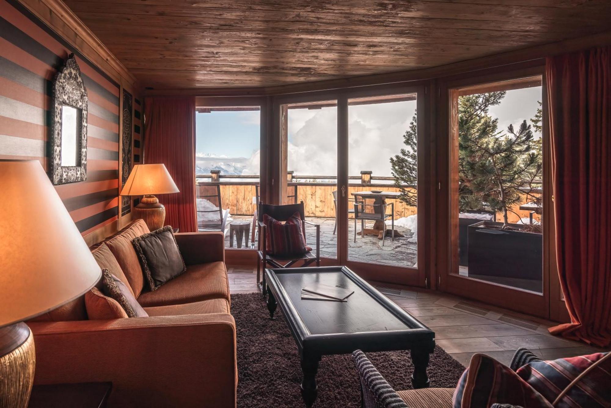 Junior Suite with Balcony,1714611965:JPEG