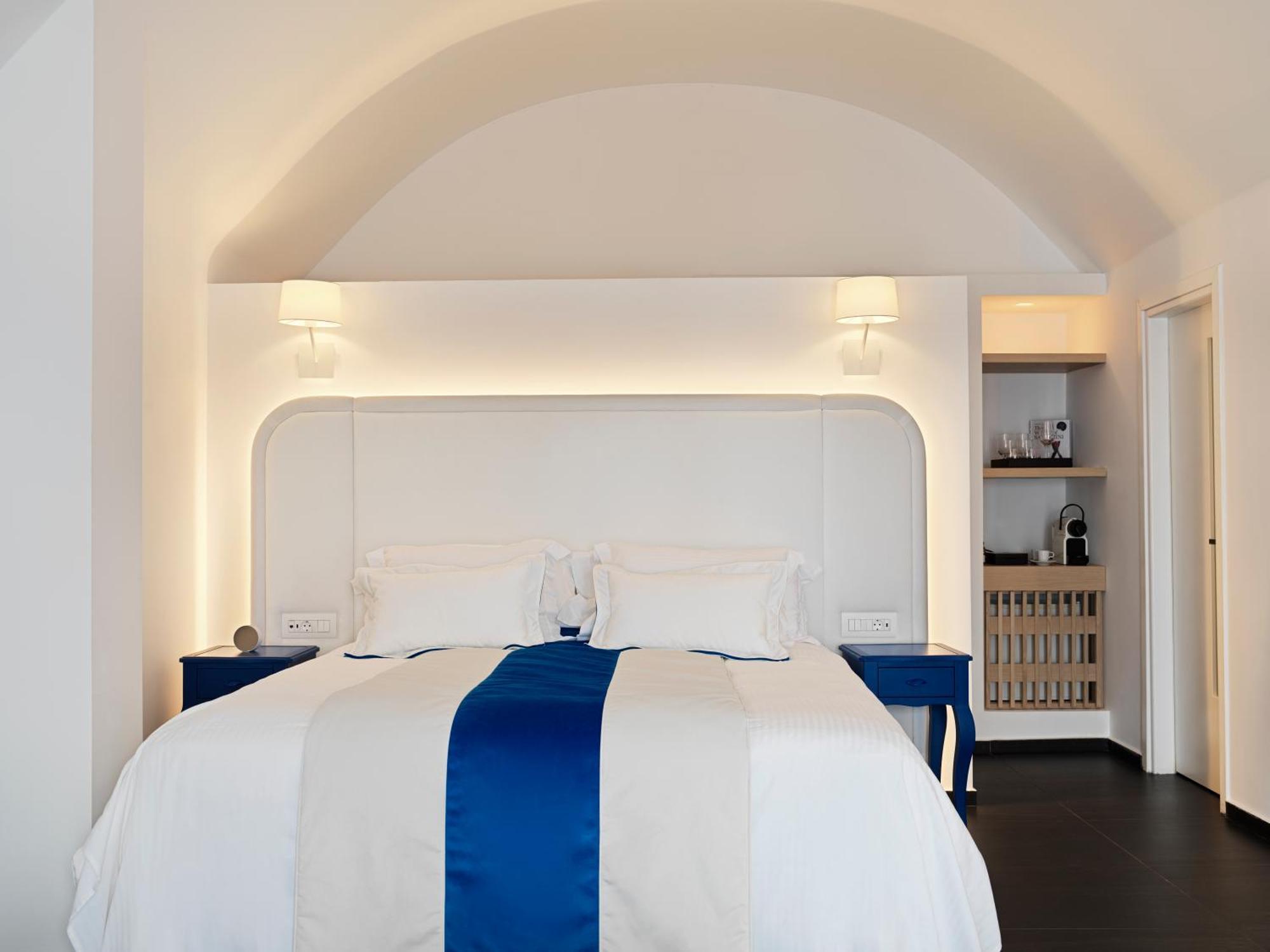 Superior Suite Pelagos House,1364286995:JPEG