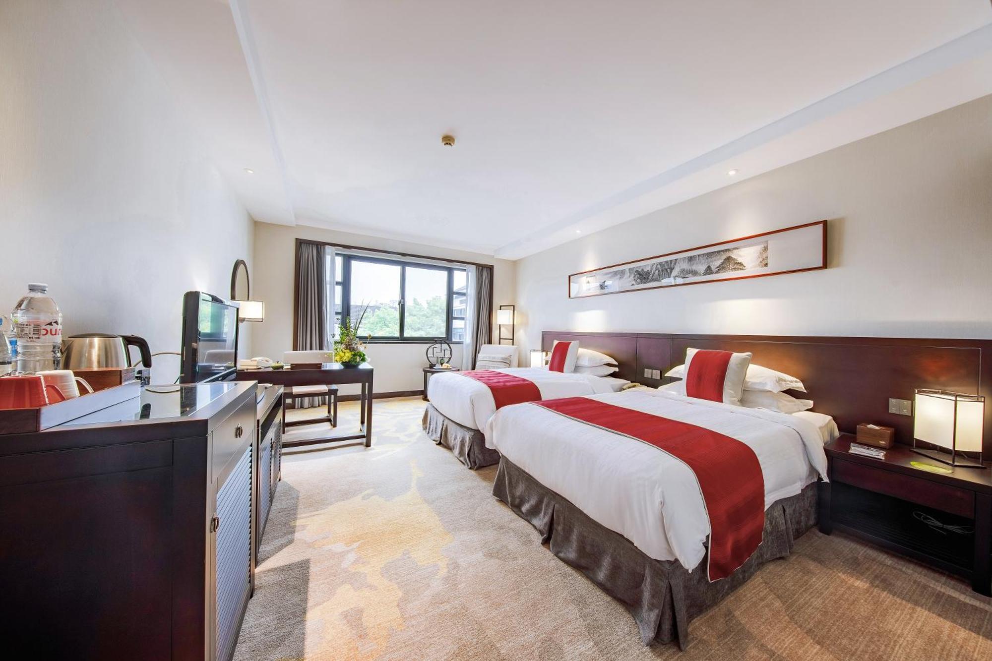 XiangQu Twin Room