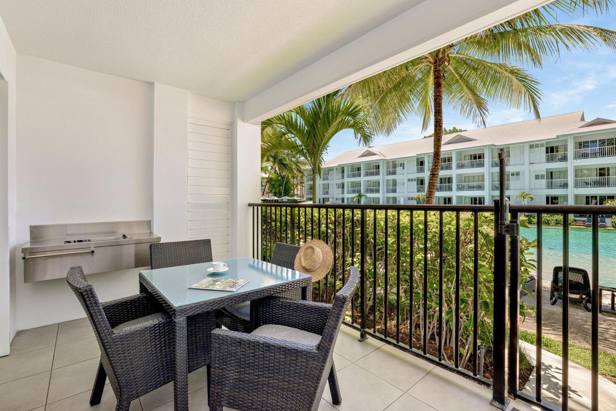 One-Bedroom Lagoon Deluxe Suite