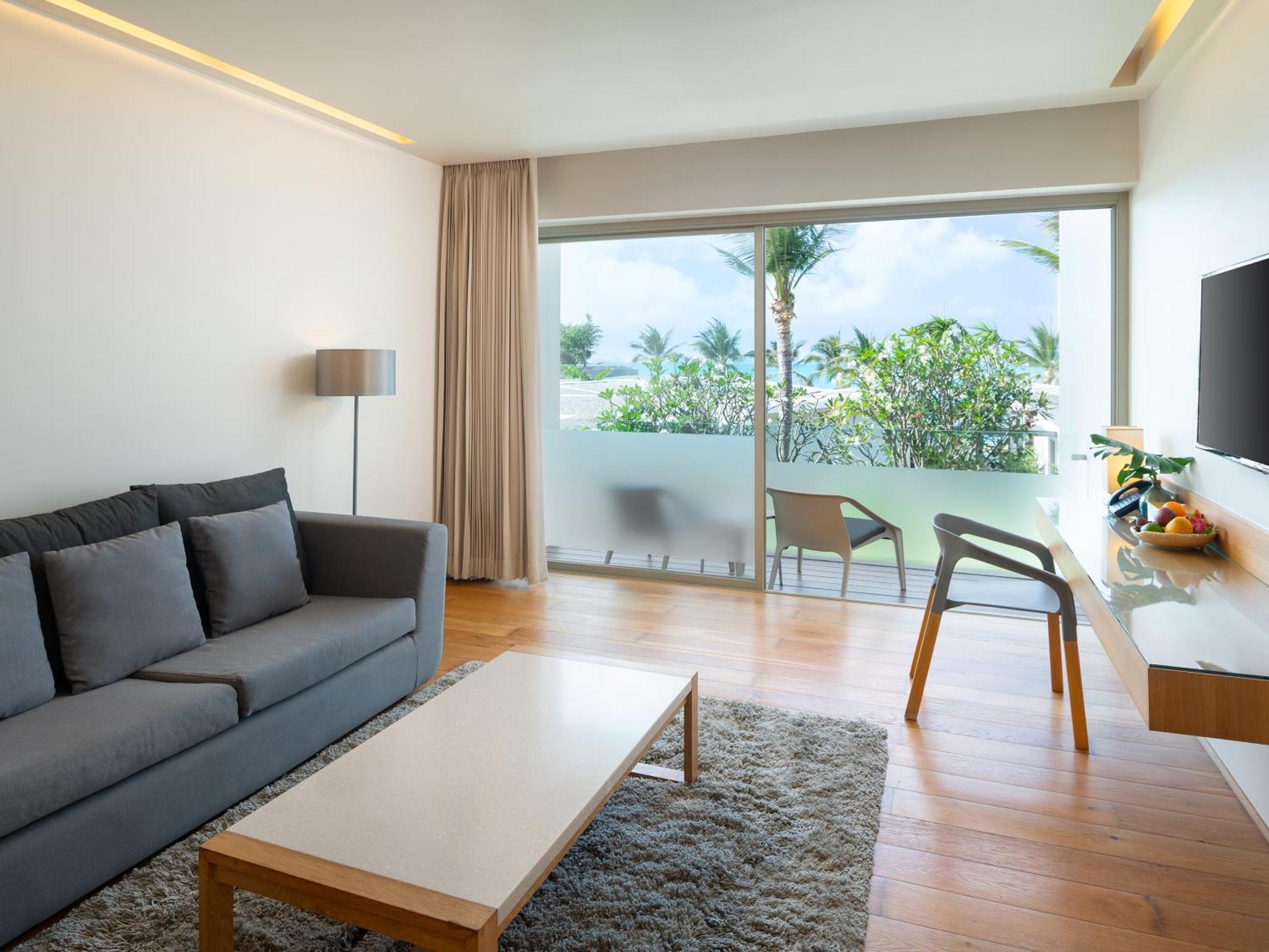 Deluxe Suite