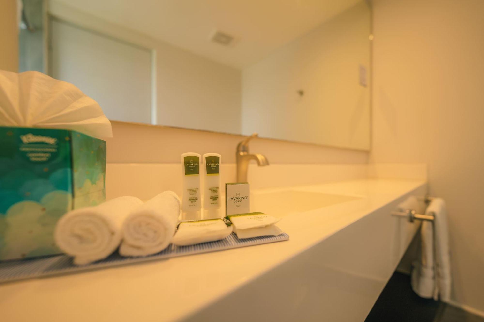Superior Double Room Partial Sea View - Early Resort Access