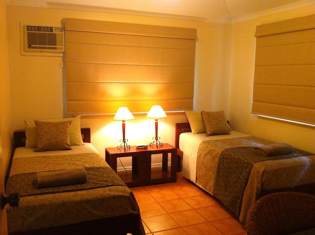 Deluxe Two-Bedroom Bungalow