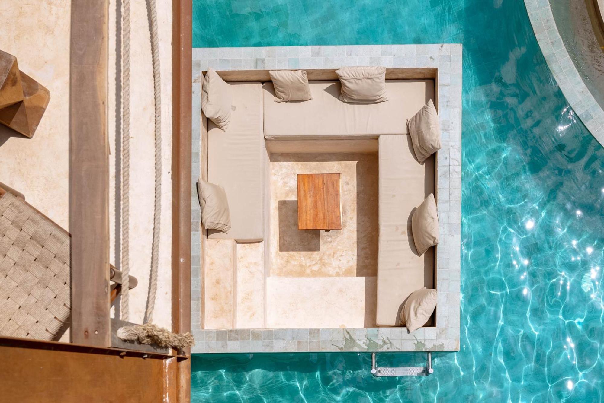 Suite Pool View,1585669998:JPEG