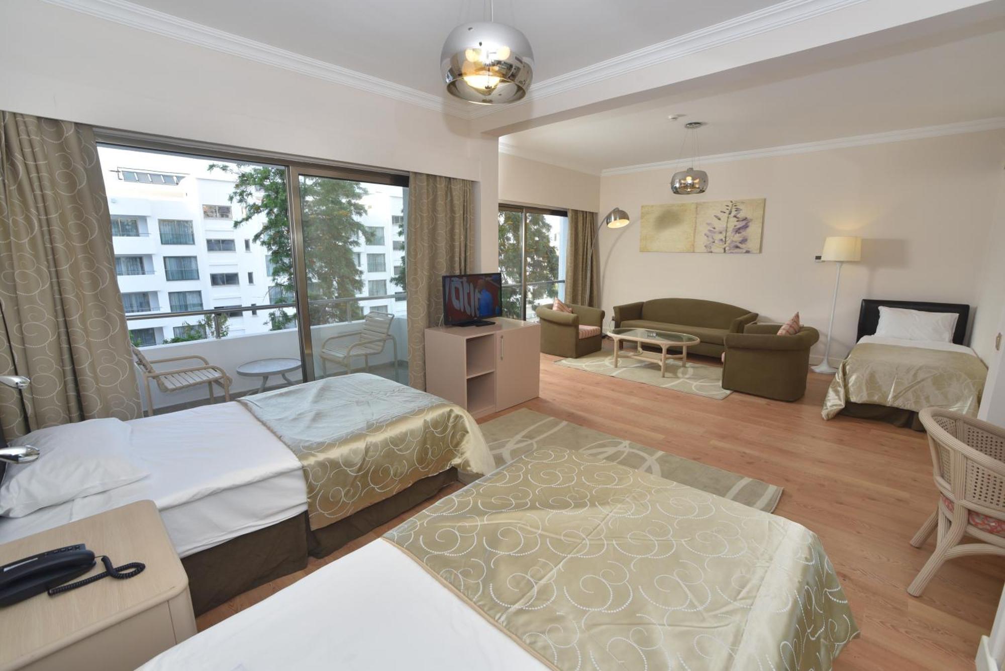 Triple Room Garden View