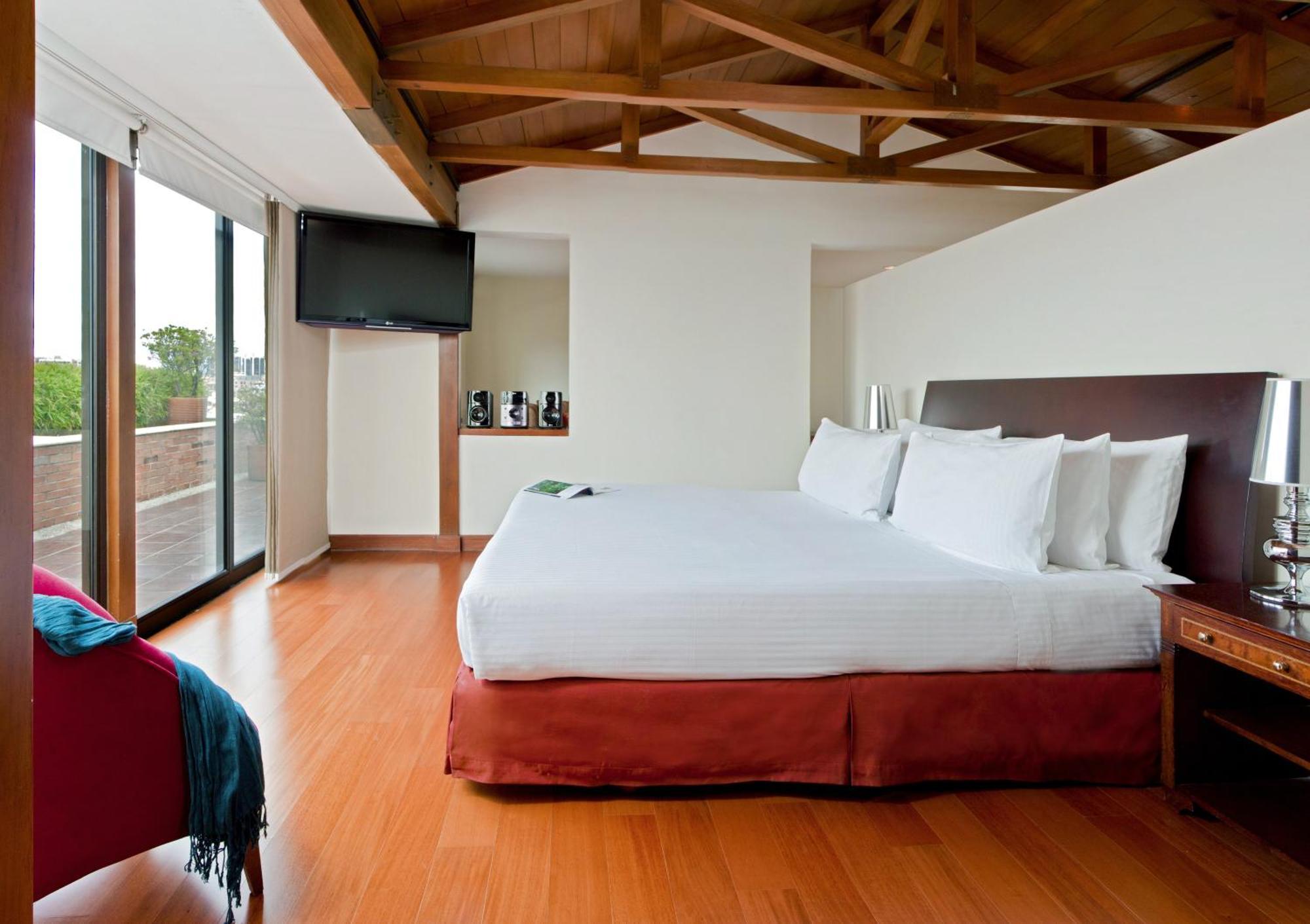 Penthouse Apartment