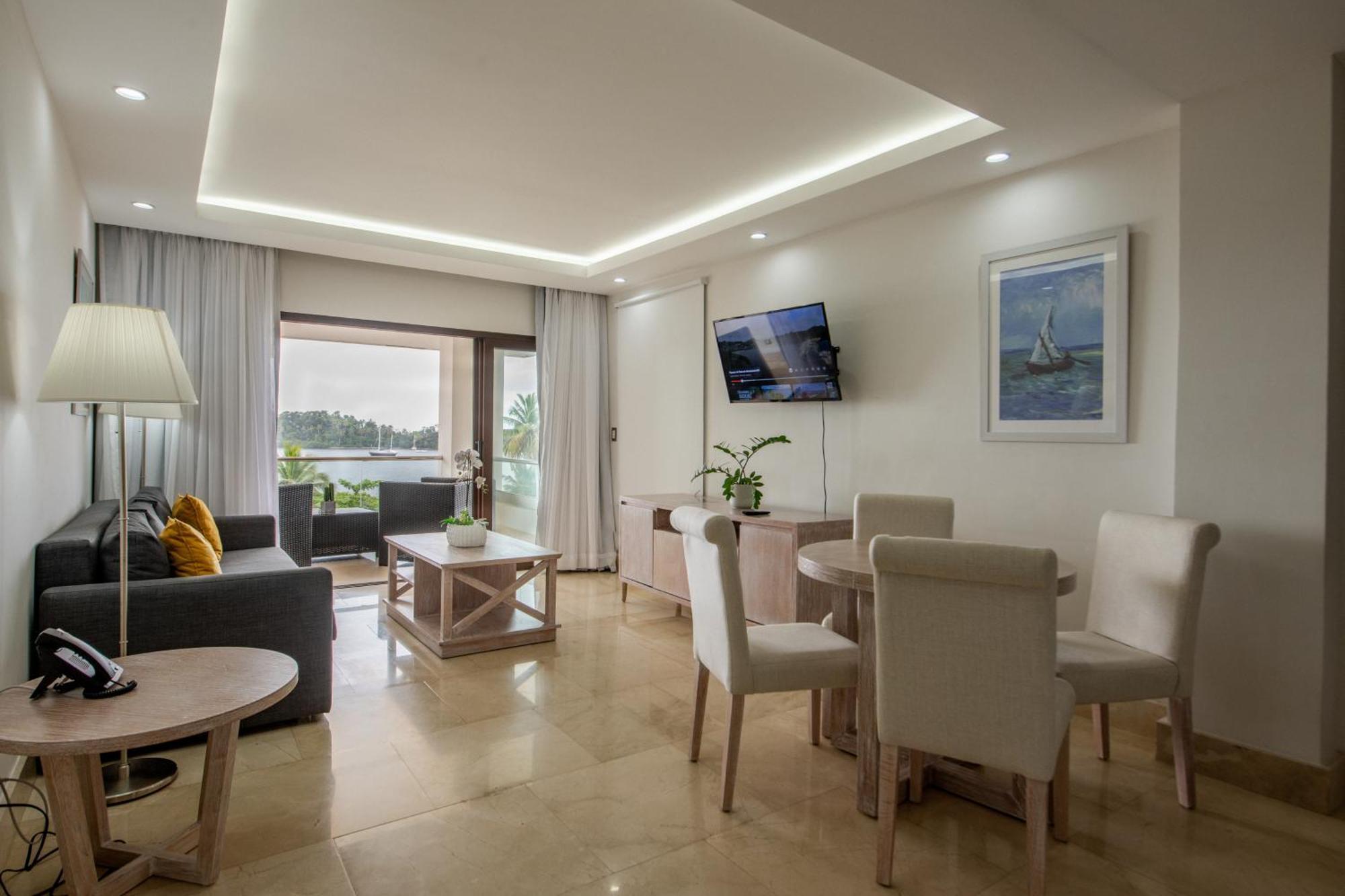 Deluxe Suite Sea View