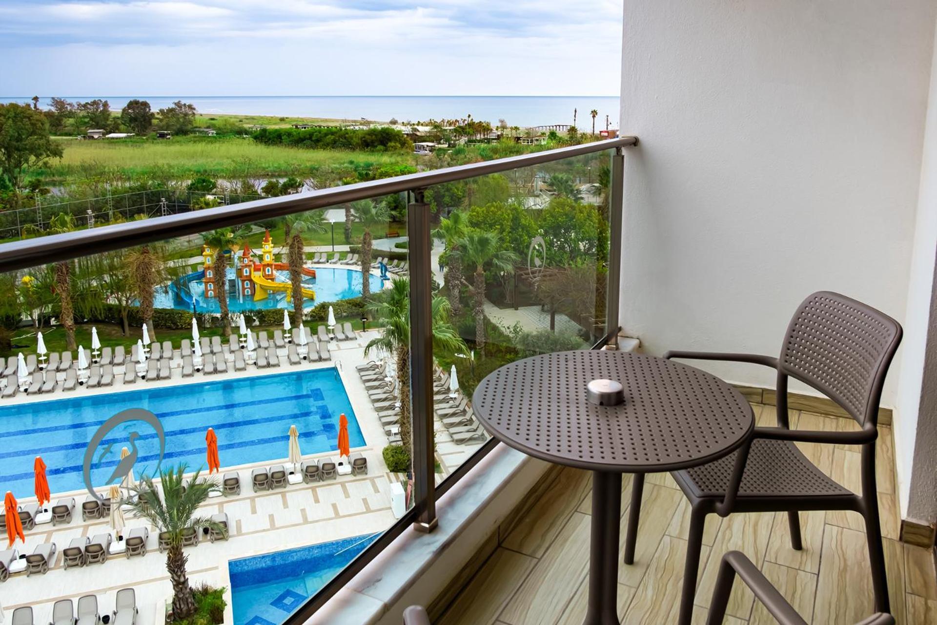 Triple Room with View,1765354222:JPEG