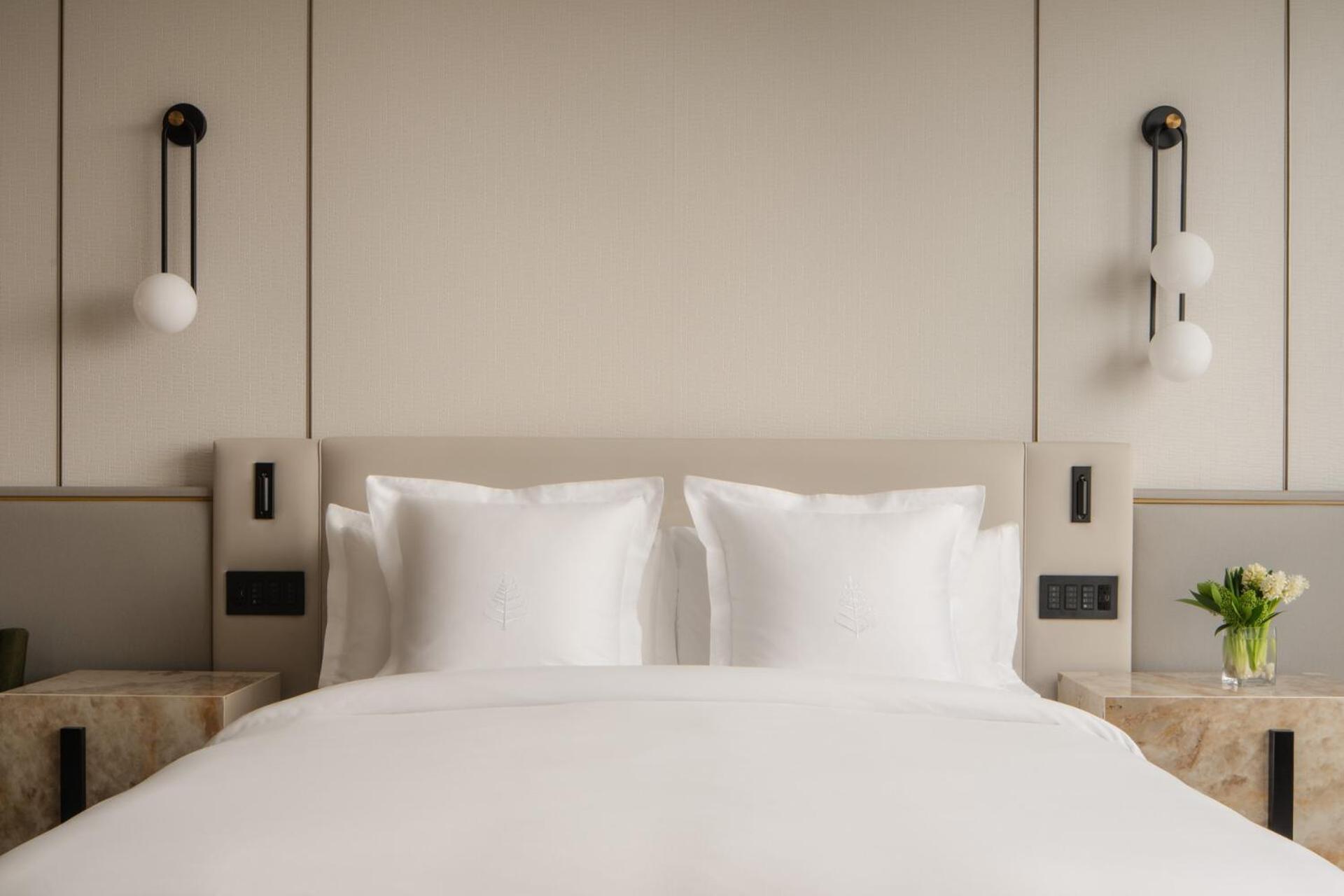 Premier King Room Disability Access