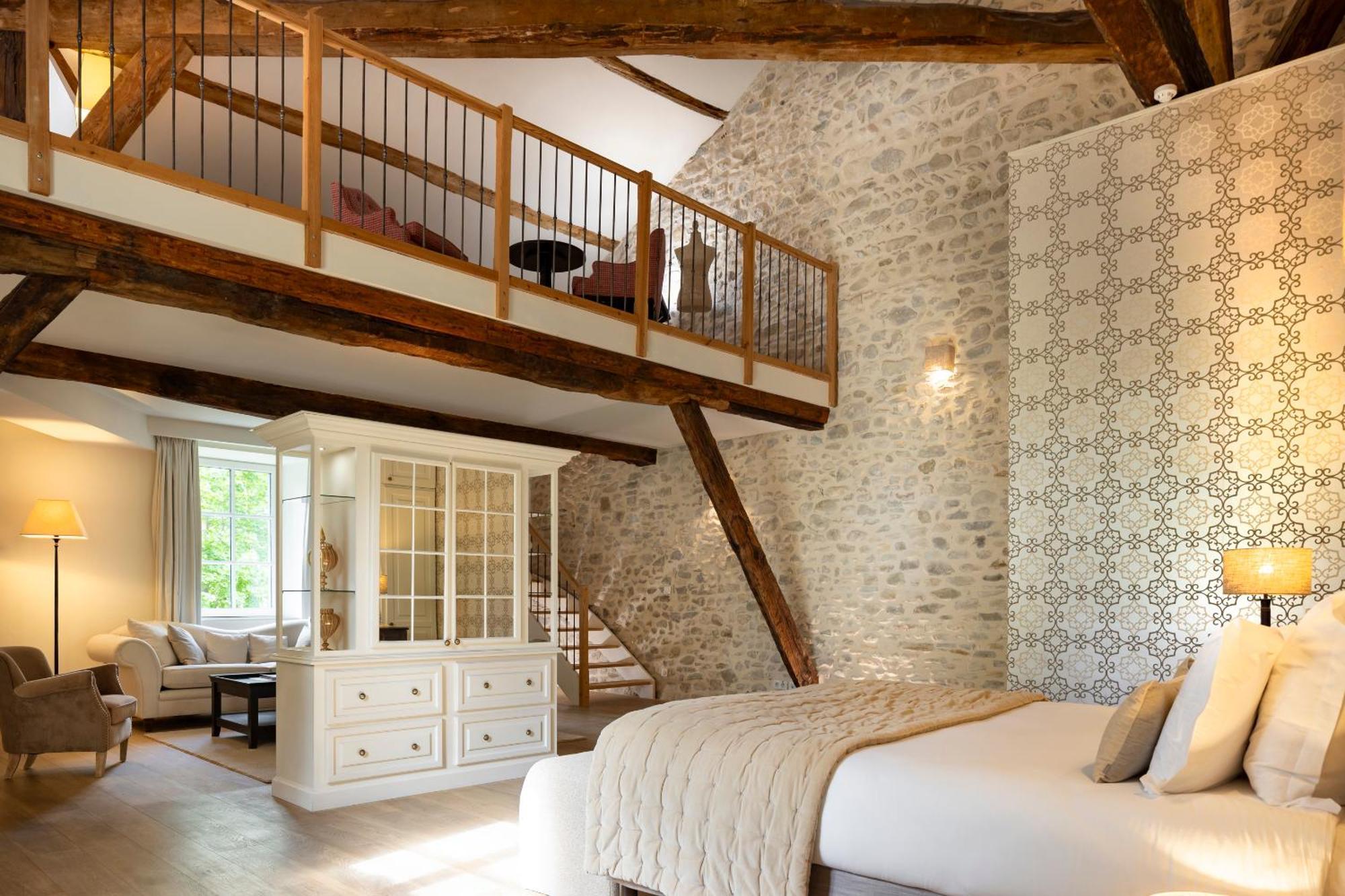 Prestige Suite