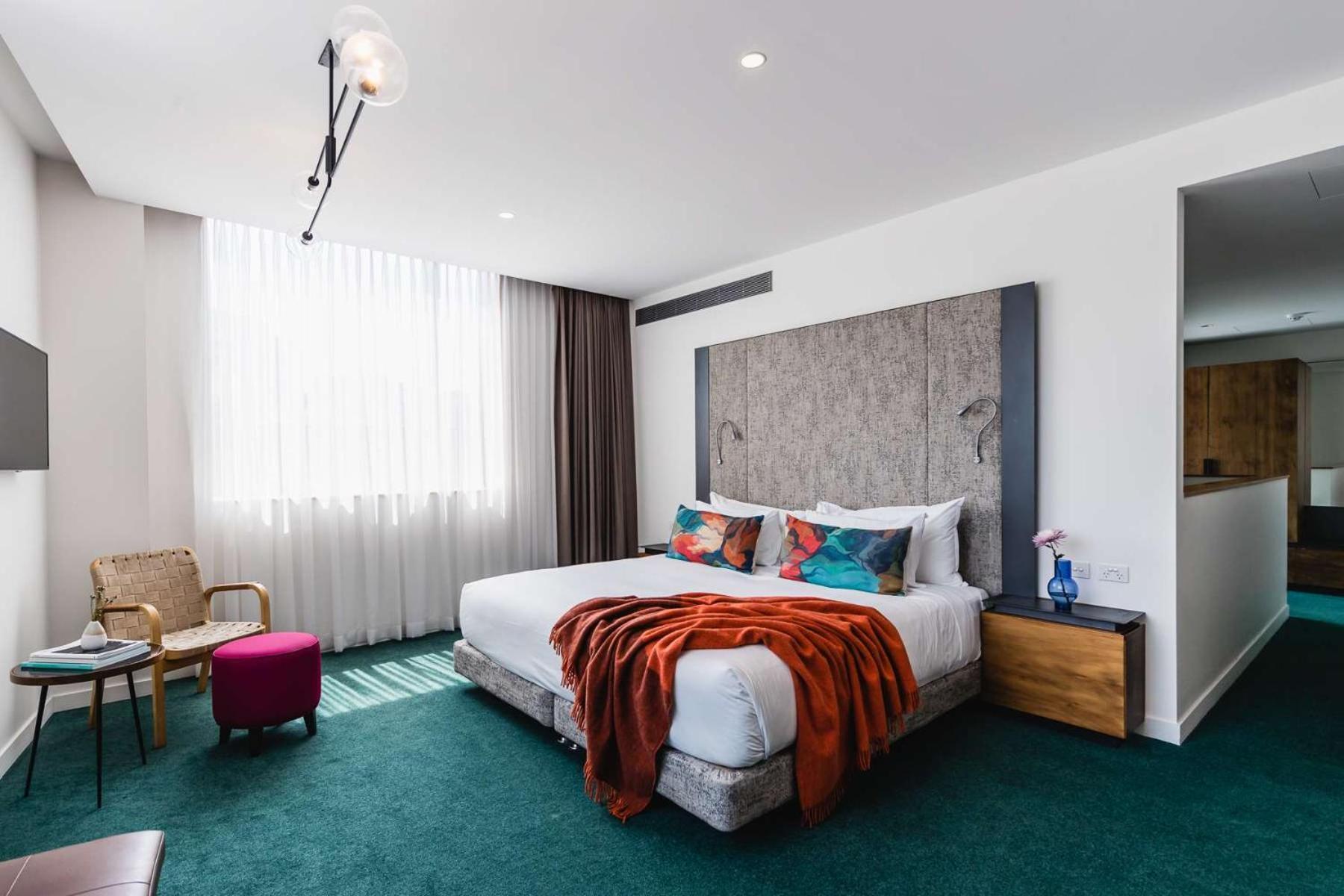 King Room Abercrombie