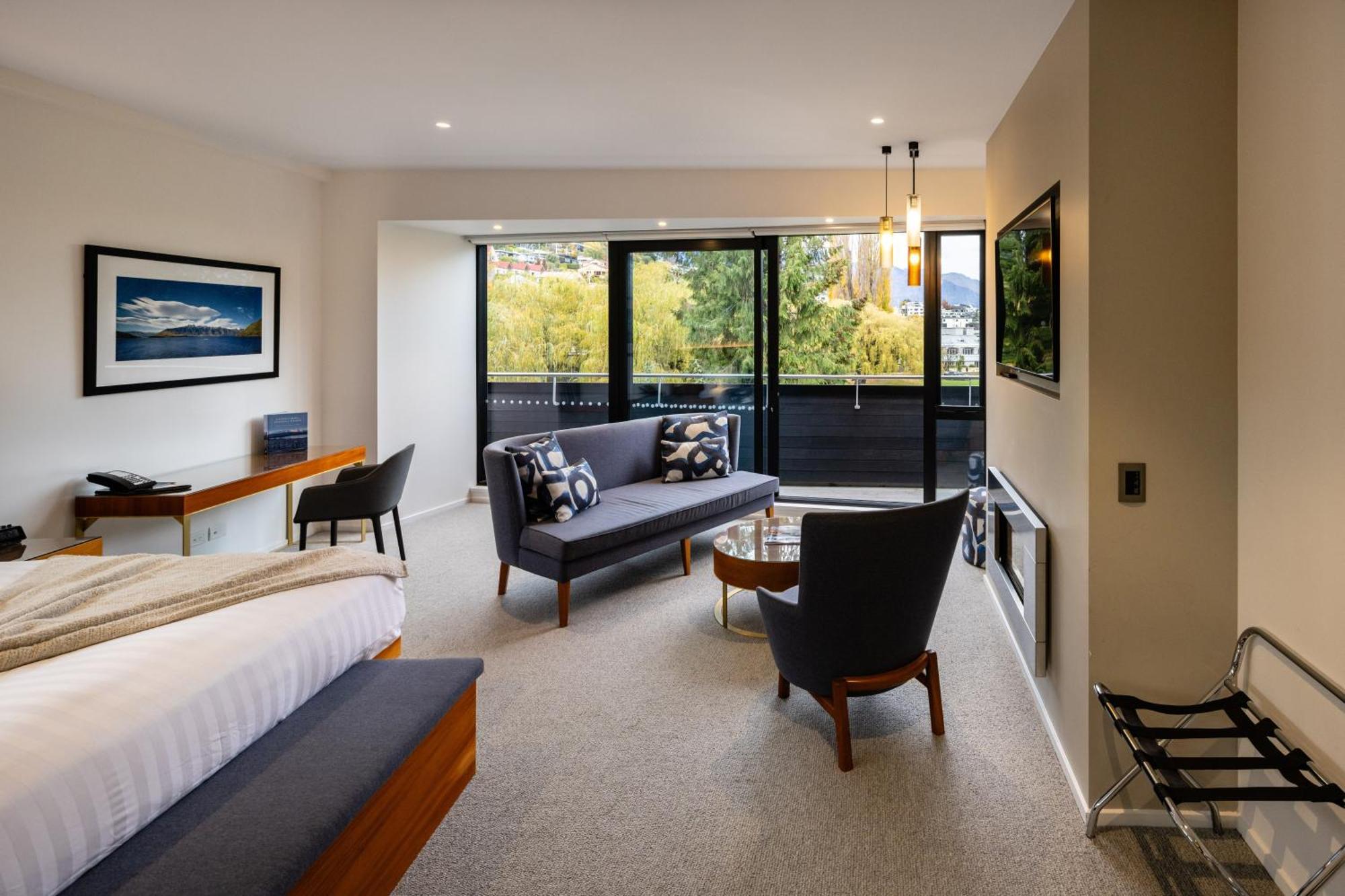 Remarkables View Junior Suite
