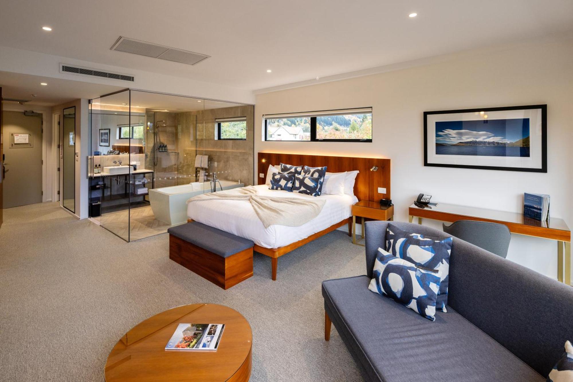 Remarkables View Junior Suite