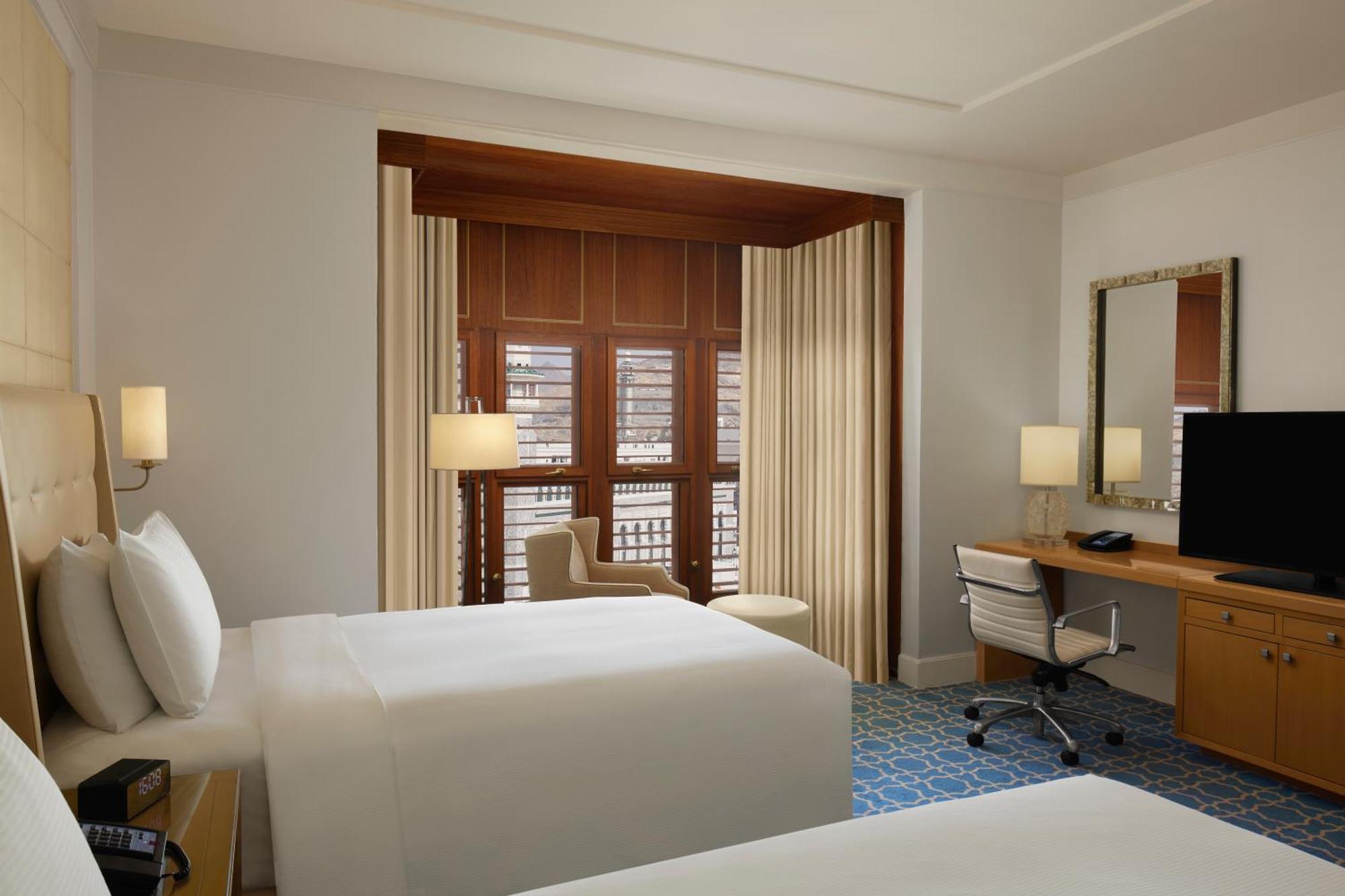 Deluxe Room Three Single Beds Partial Haram View