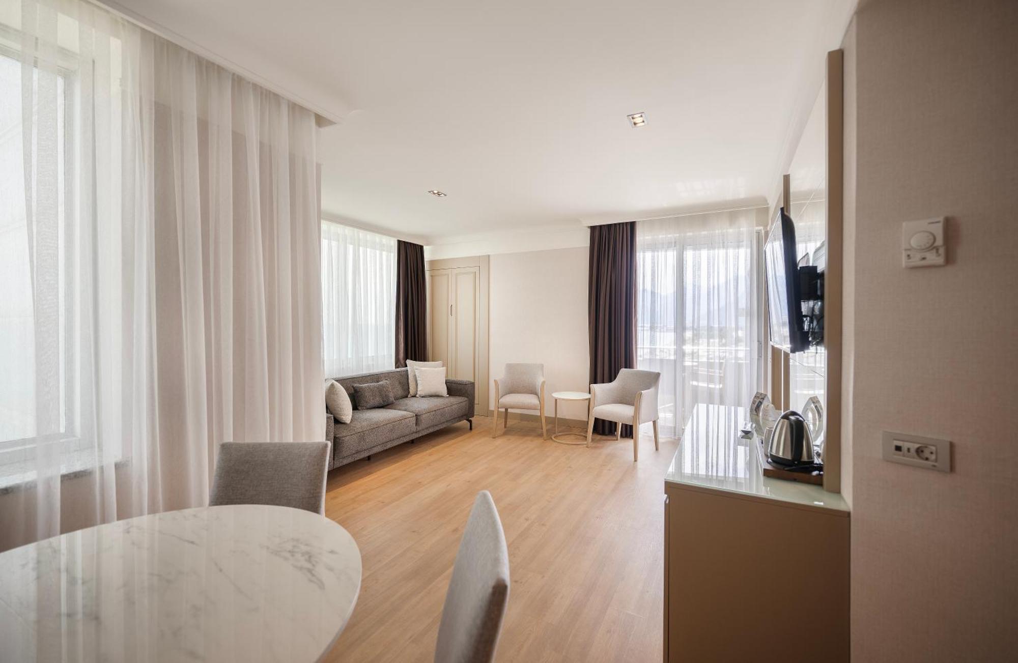 Junior Suite