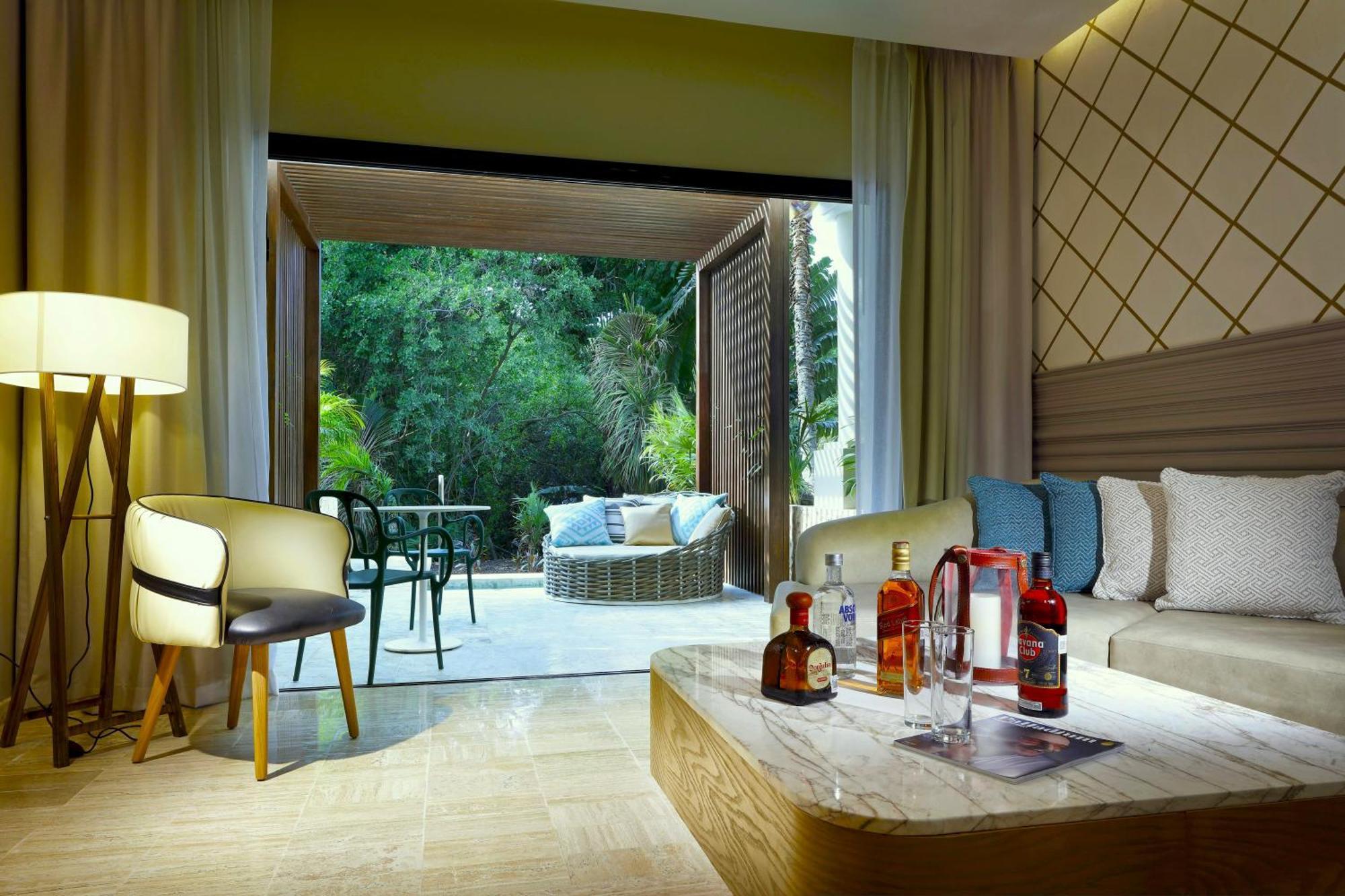 Junior Suite Private Pool