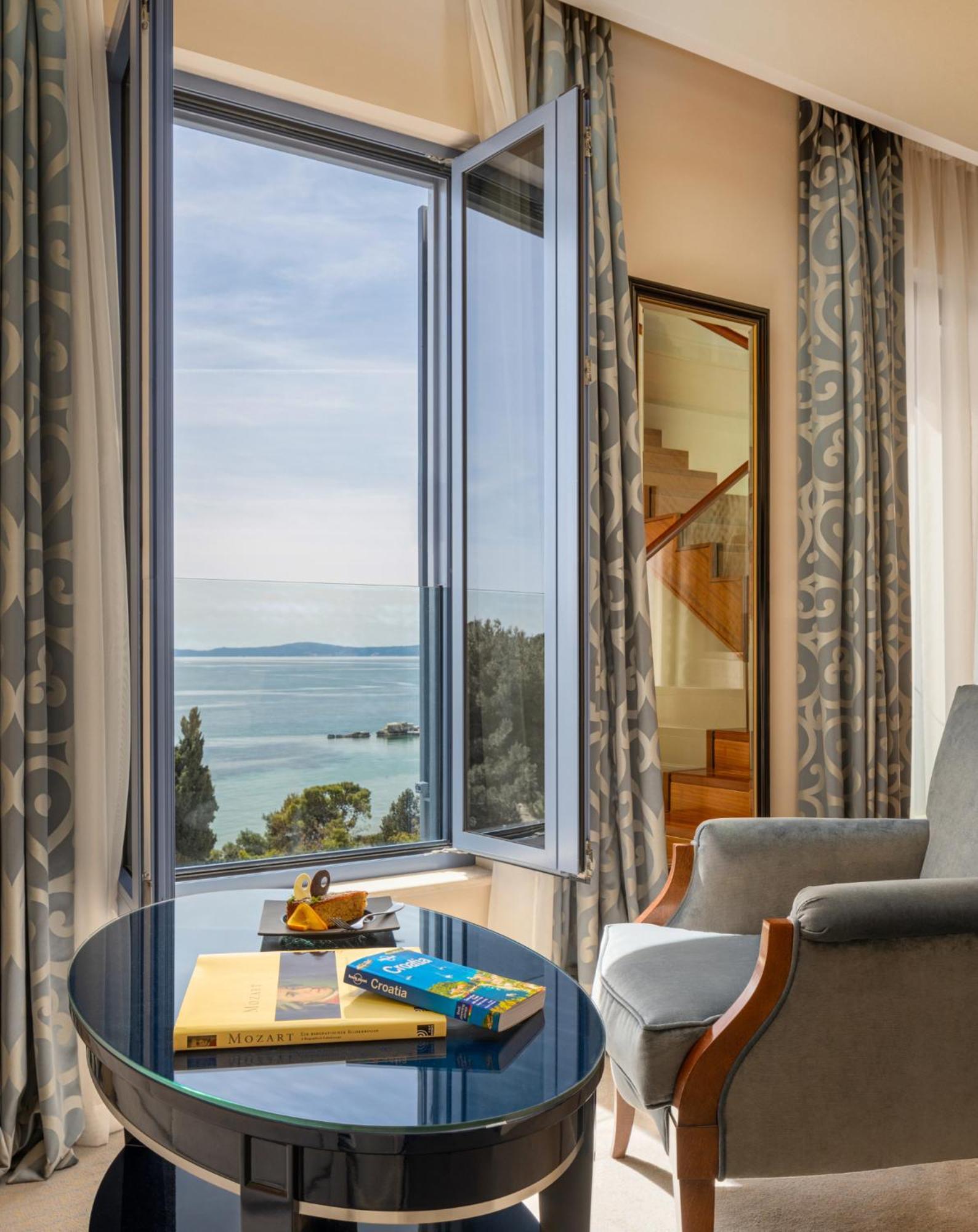 Deluxe Double Room Sea View