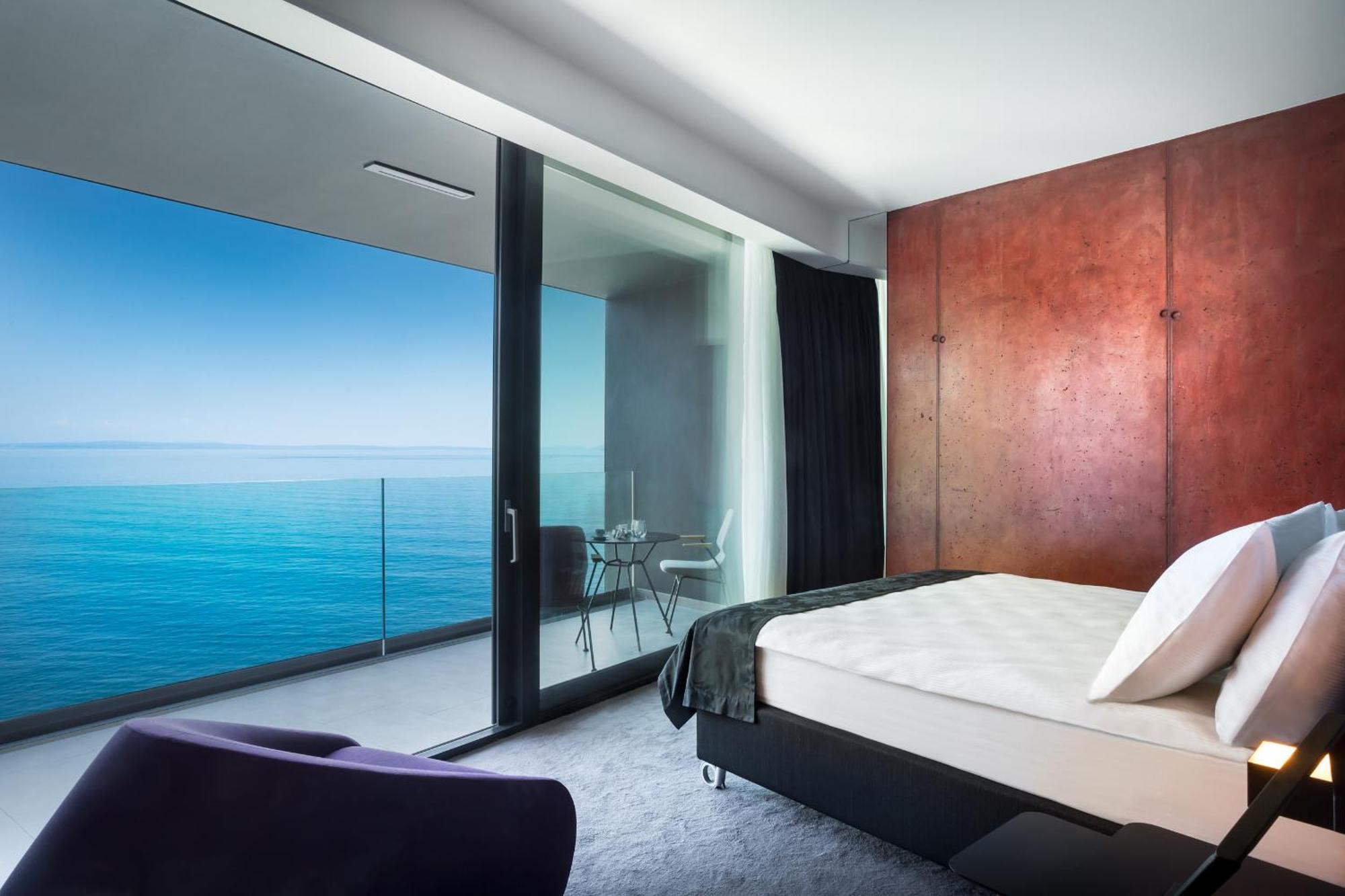 Superior Double or Twin Room Sea View