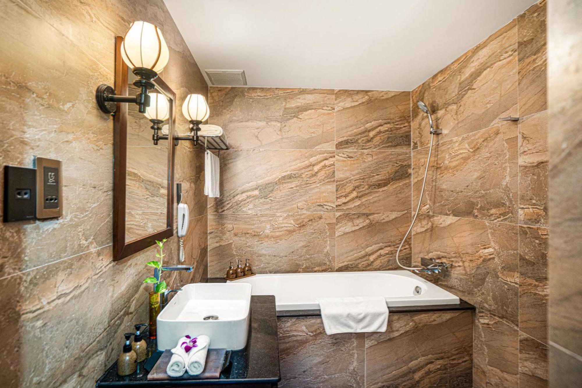 Superior Double or Twin Room with Garden View