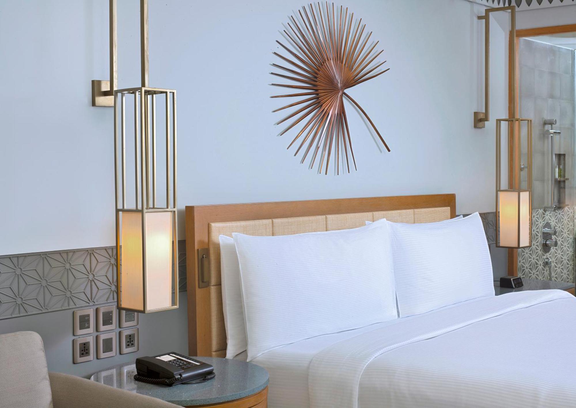 King Deluxe Room Forest View Balcony