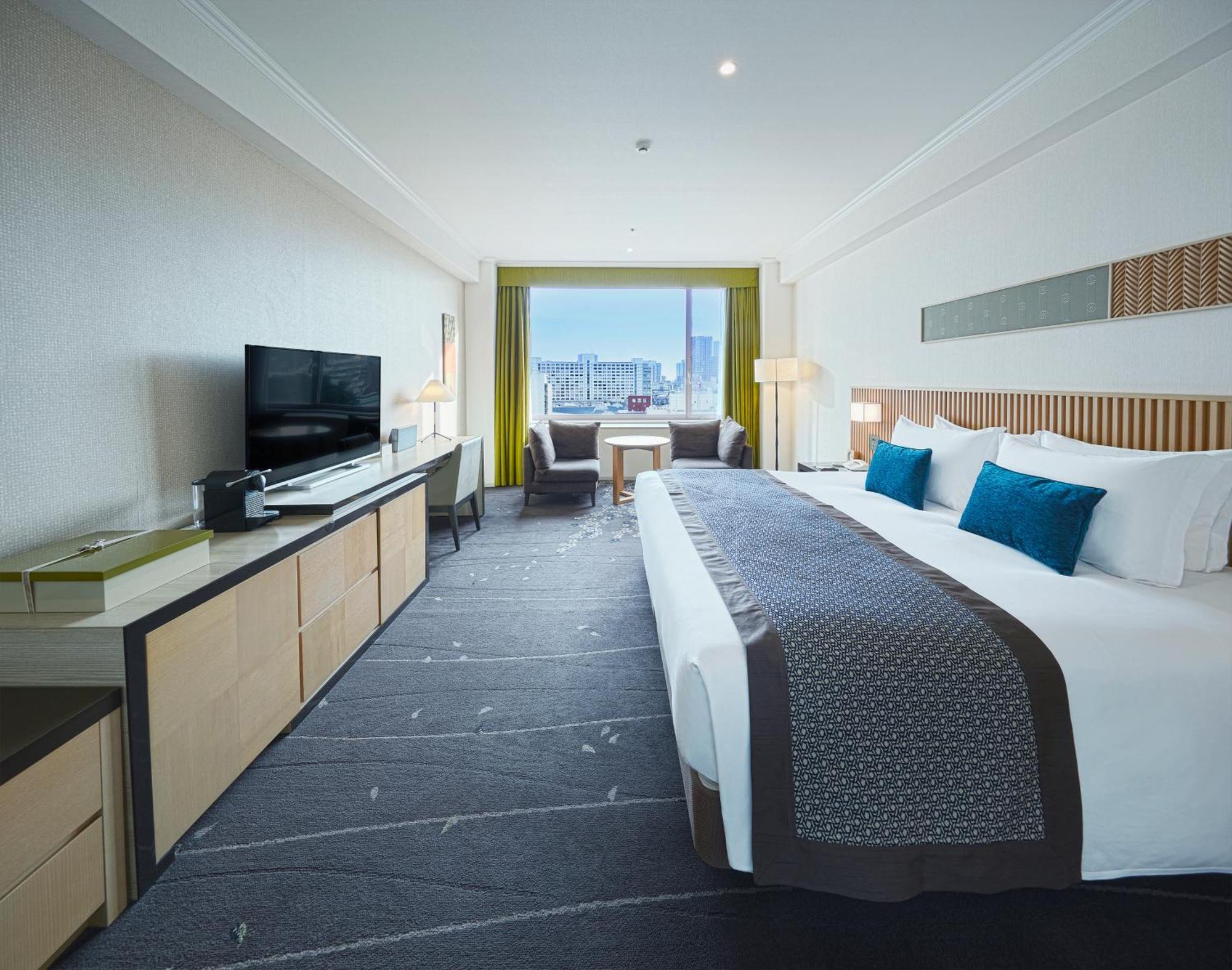 Deluxe King Room Upper Floor Non-Smoking Sauna Access