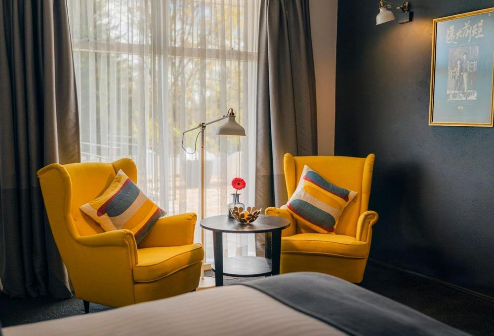 Signature Deluxe King Terrace Room