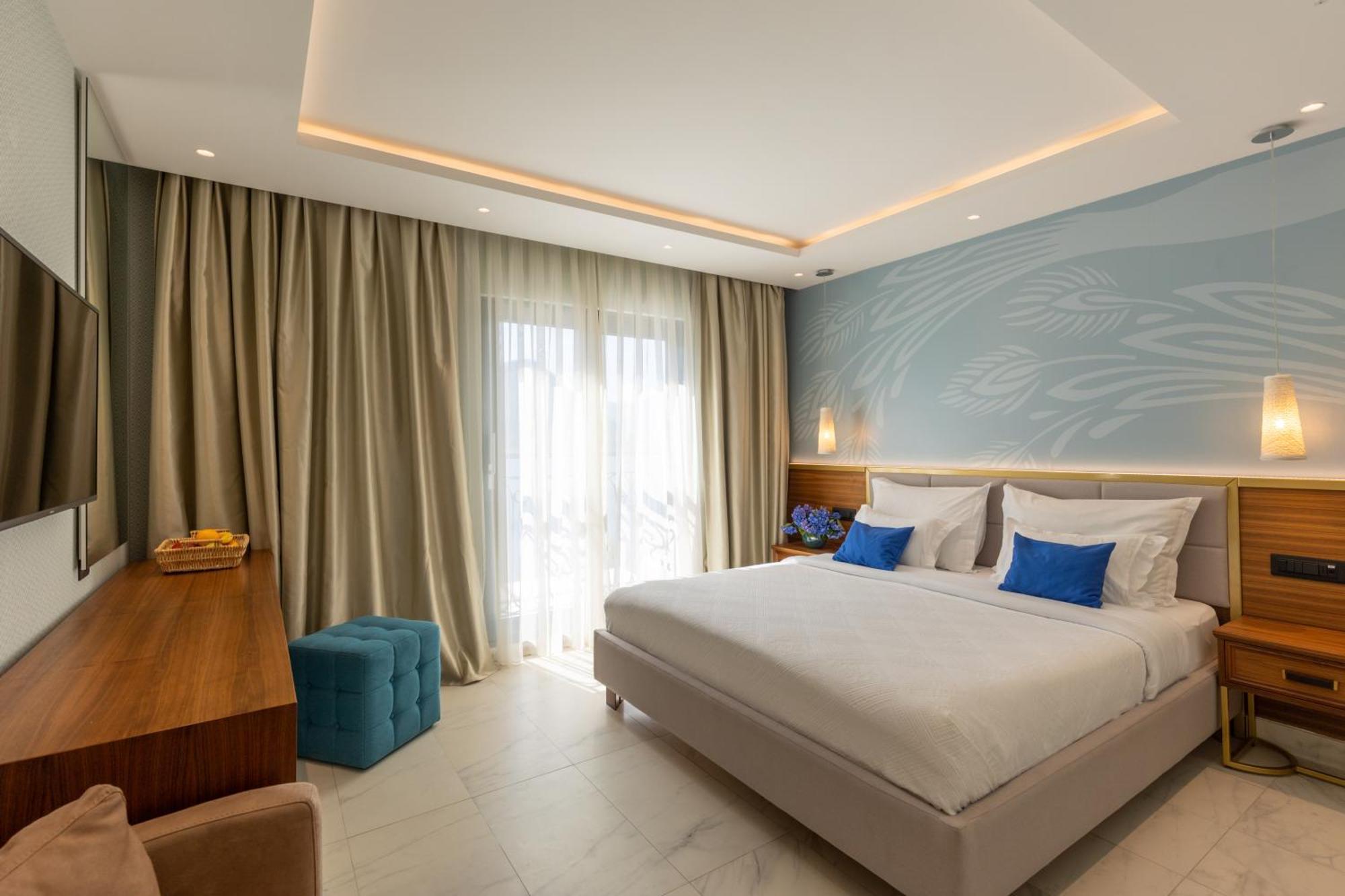 Deluxe Double Room Bay View