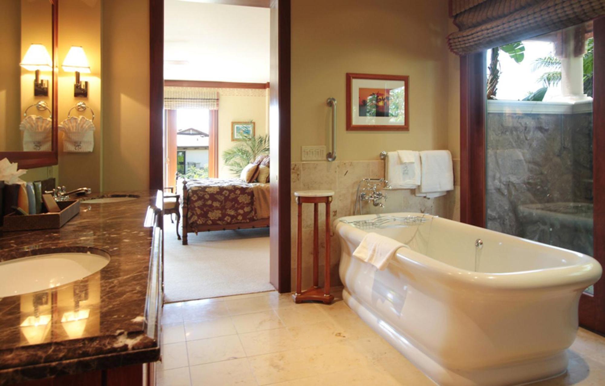 Three Bedroom Villa with Garden View