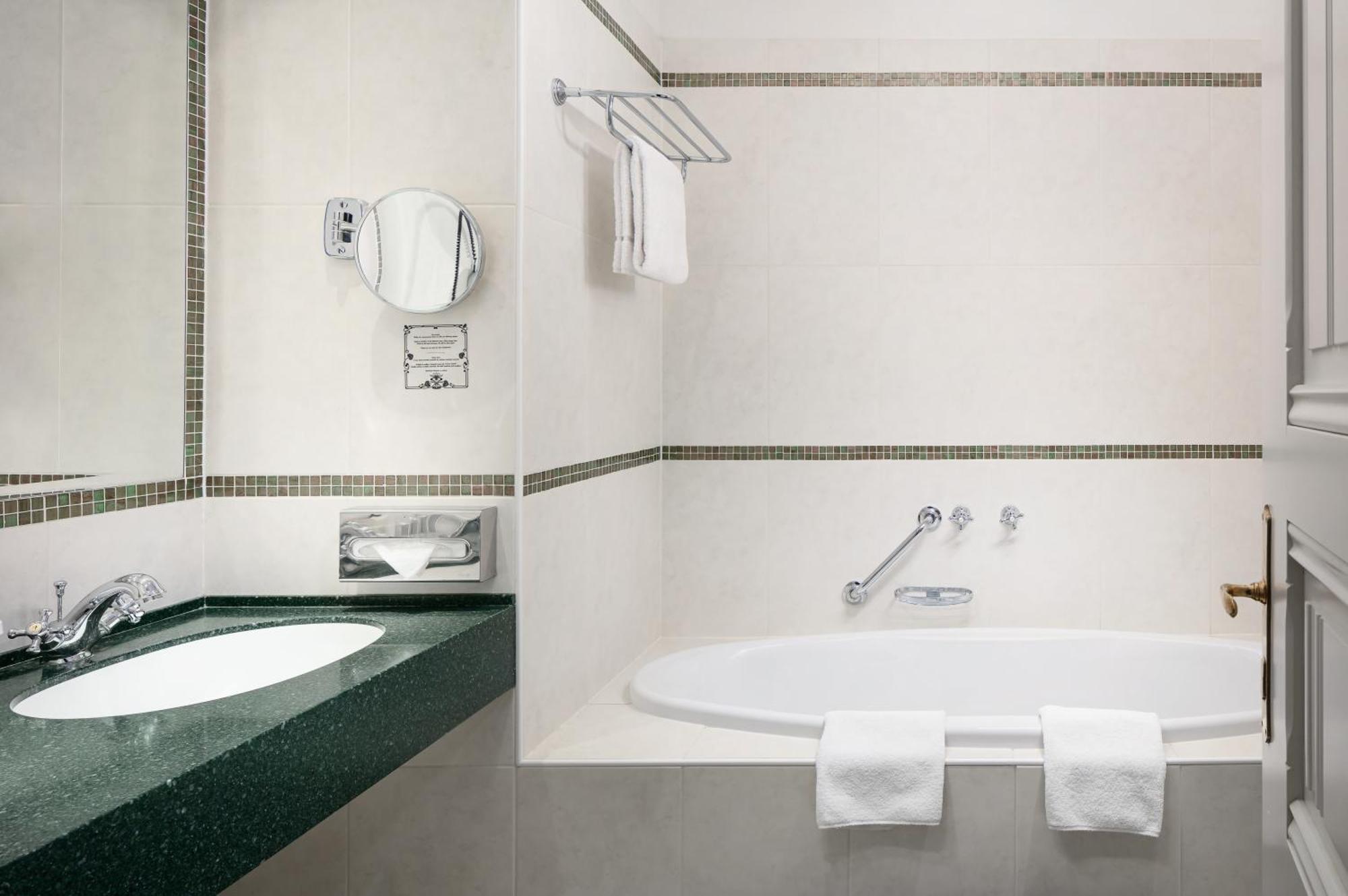 Klimt Suite
