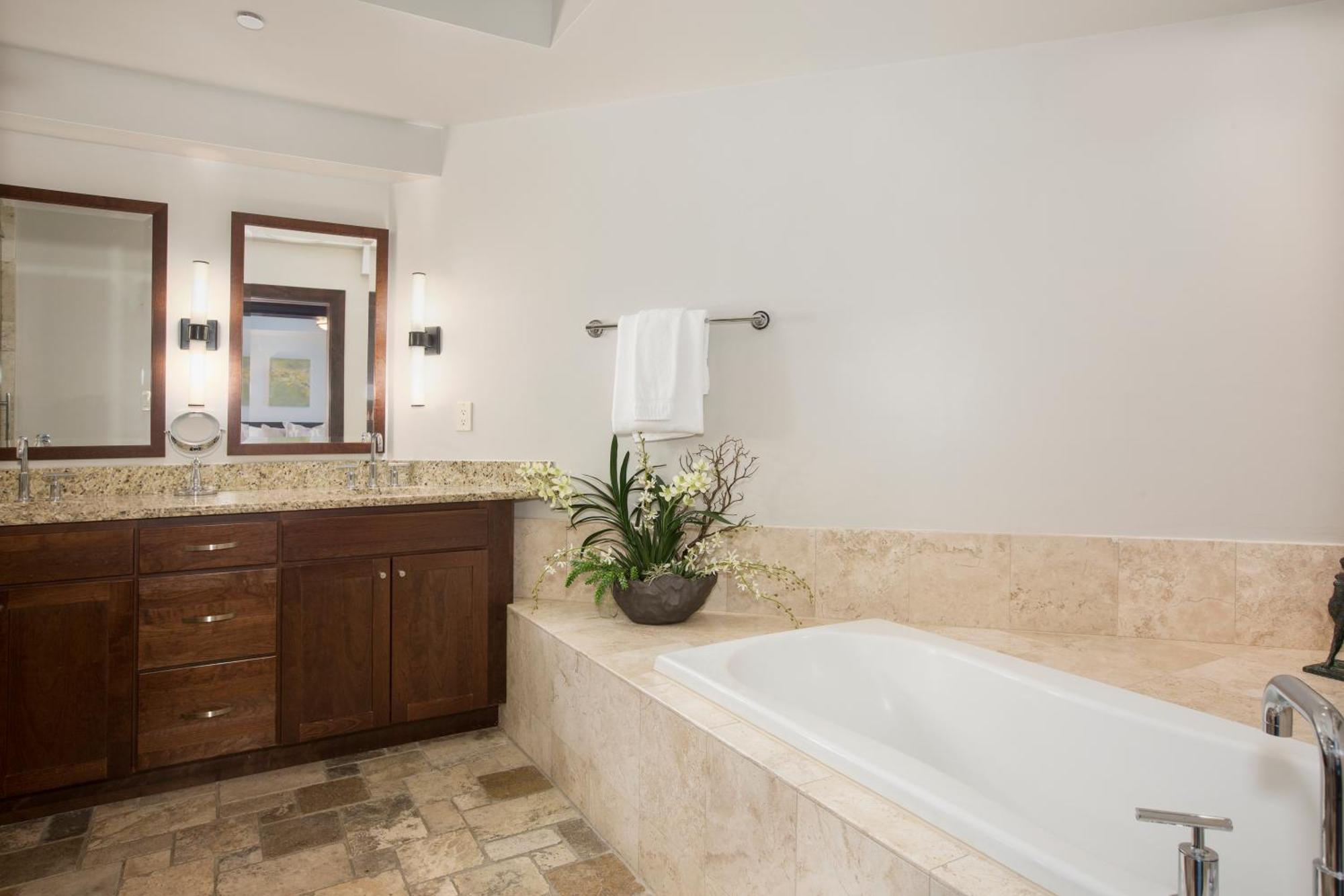Three Bedroom Residence