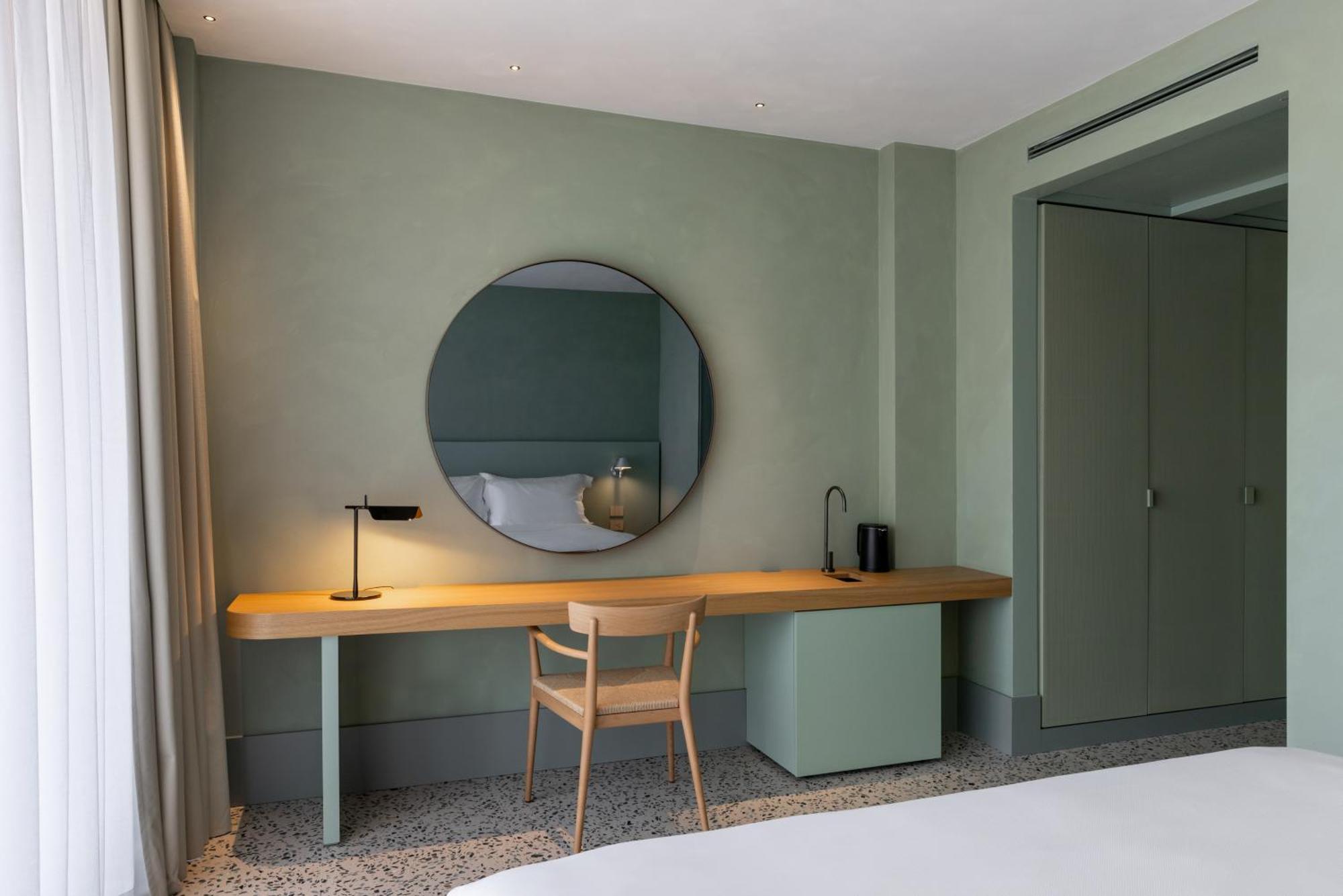 Double Room with Balcony and Sea View