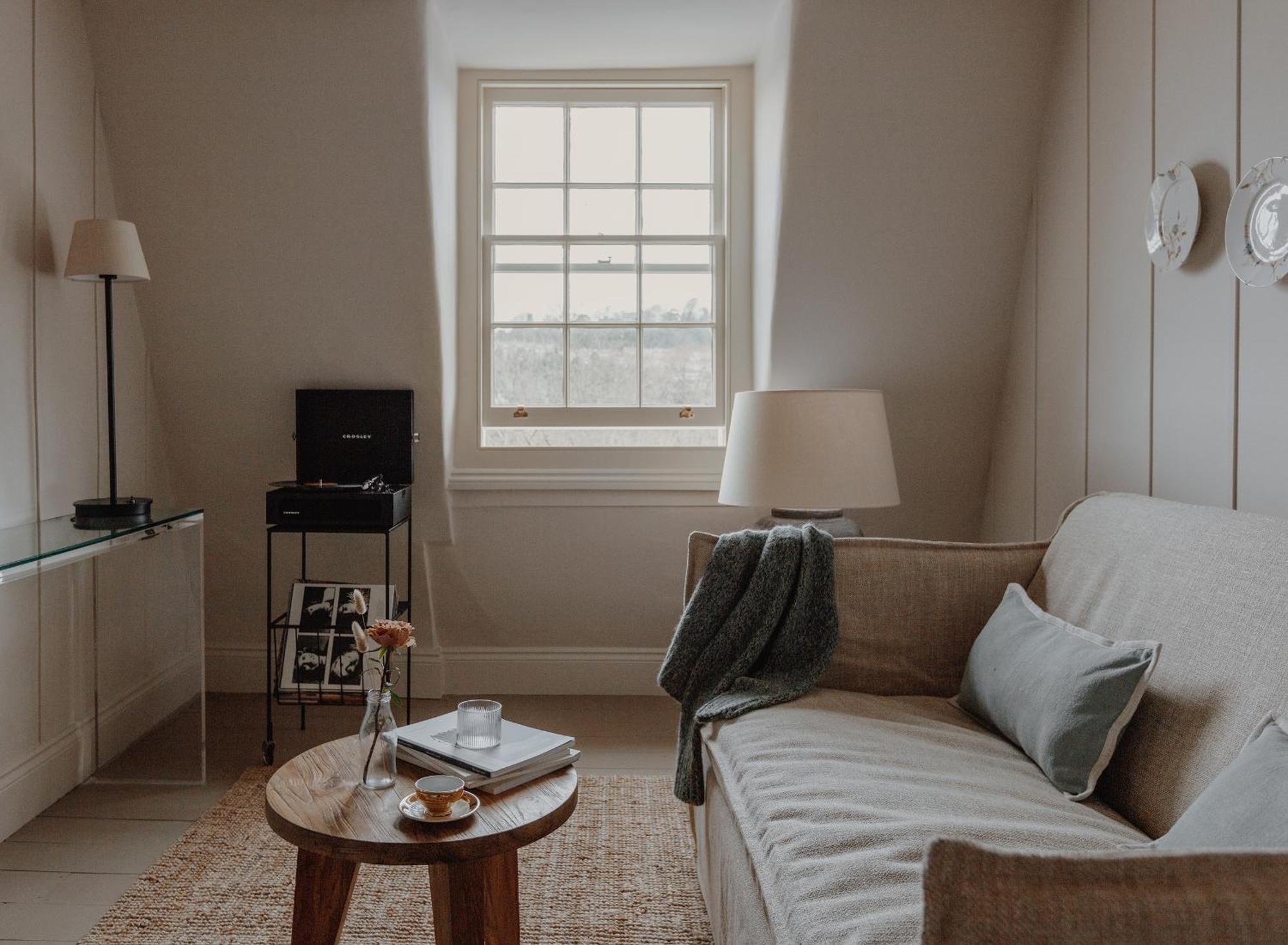 Henrietta Room