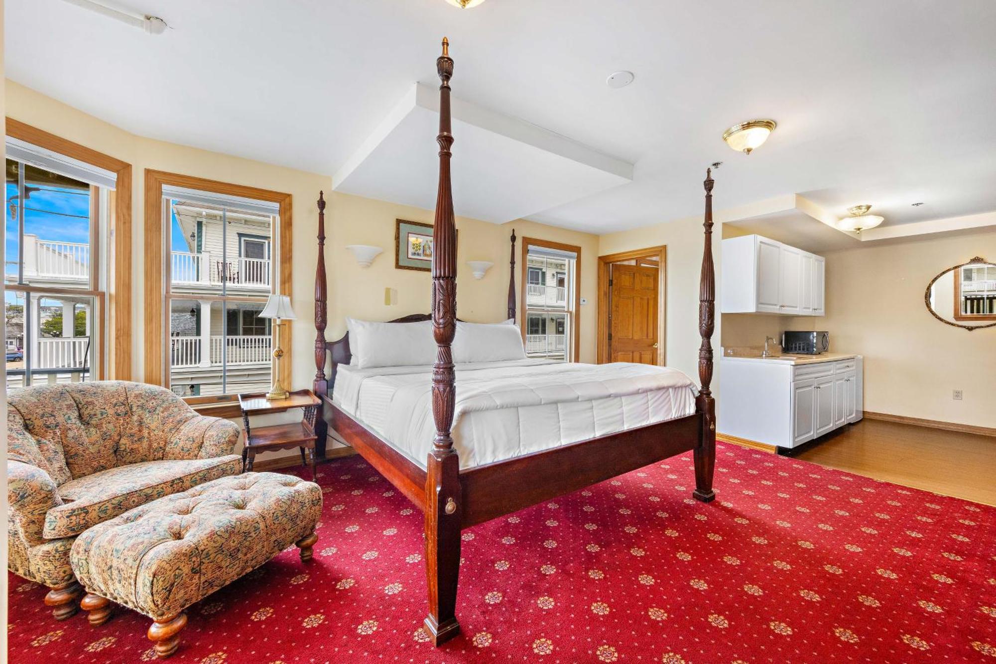 Queen Room Sea View