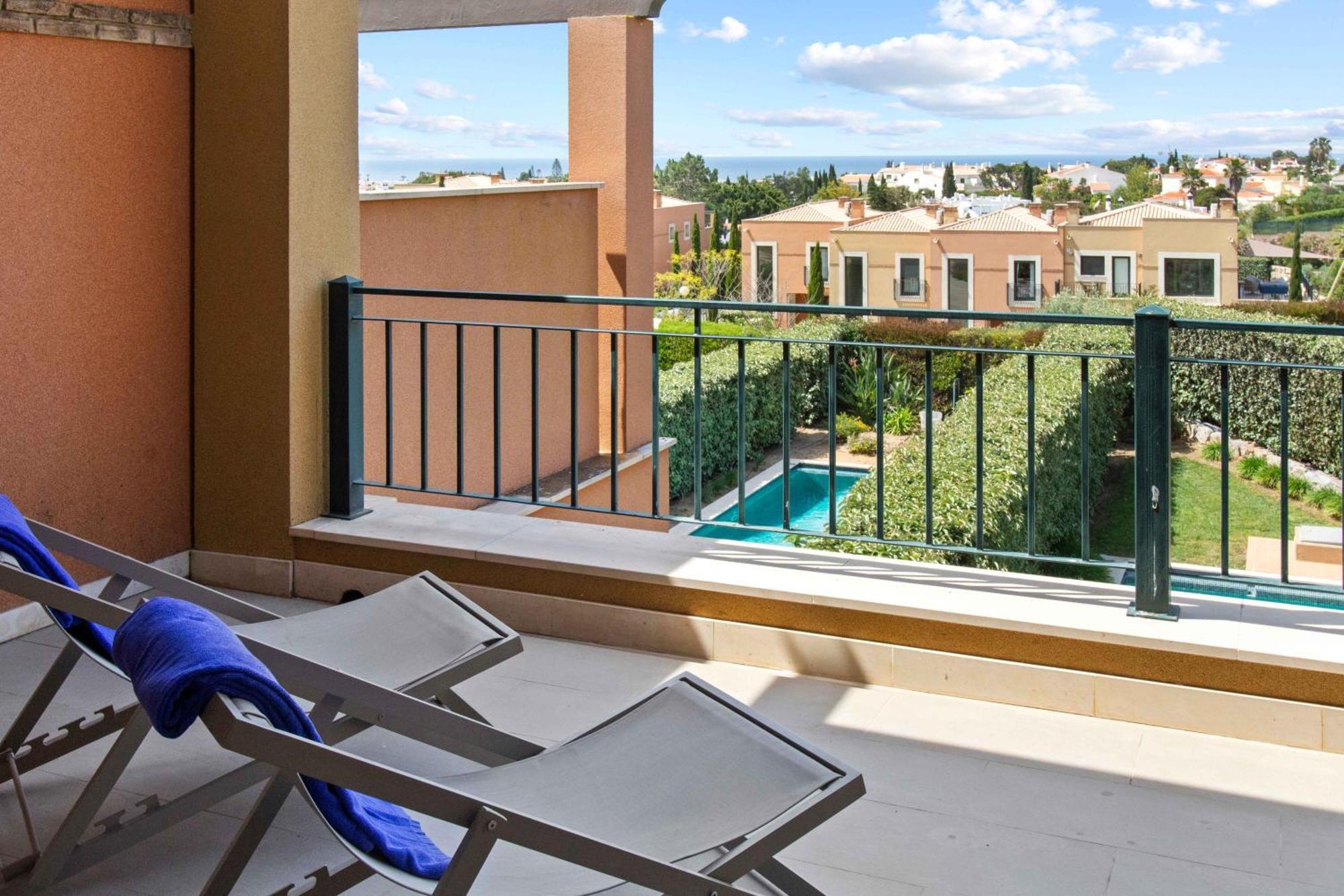 Duplex Three Bedroom Townhouse Private Pool