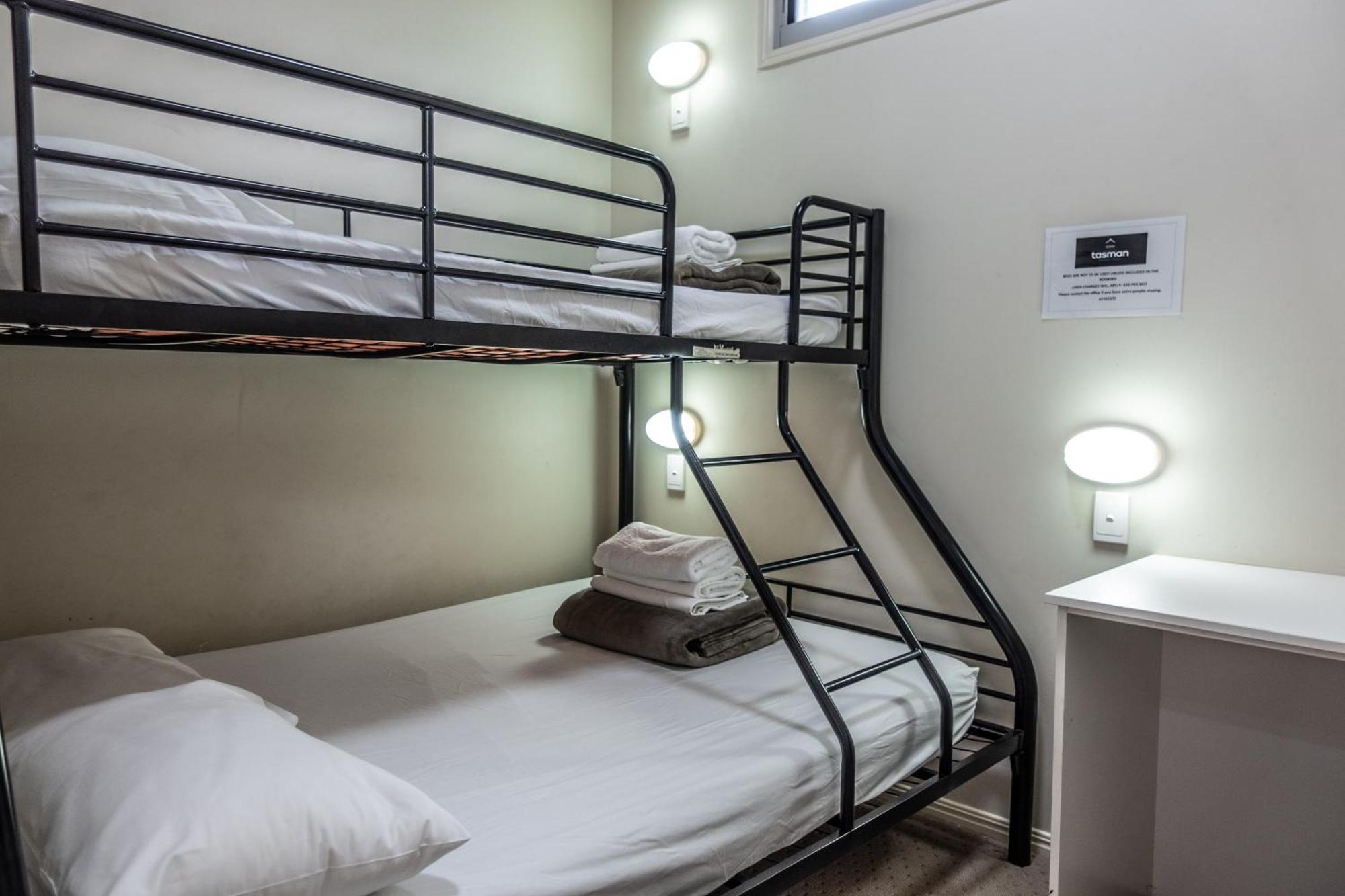 Two Bedroom Waterfront Cabins,1591519538:JPEG