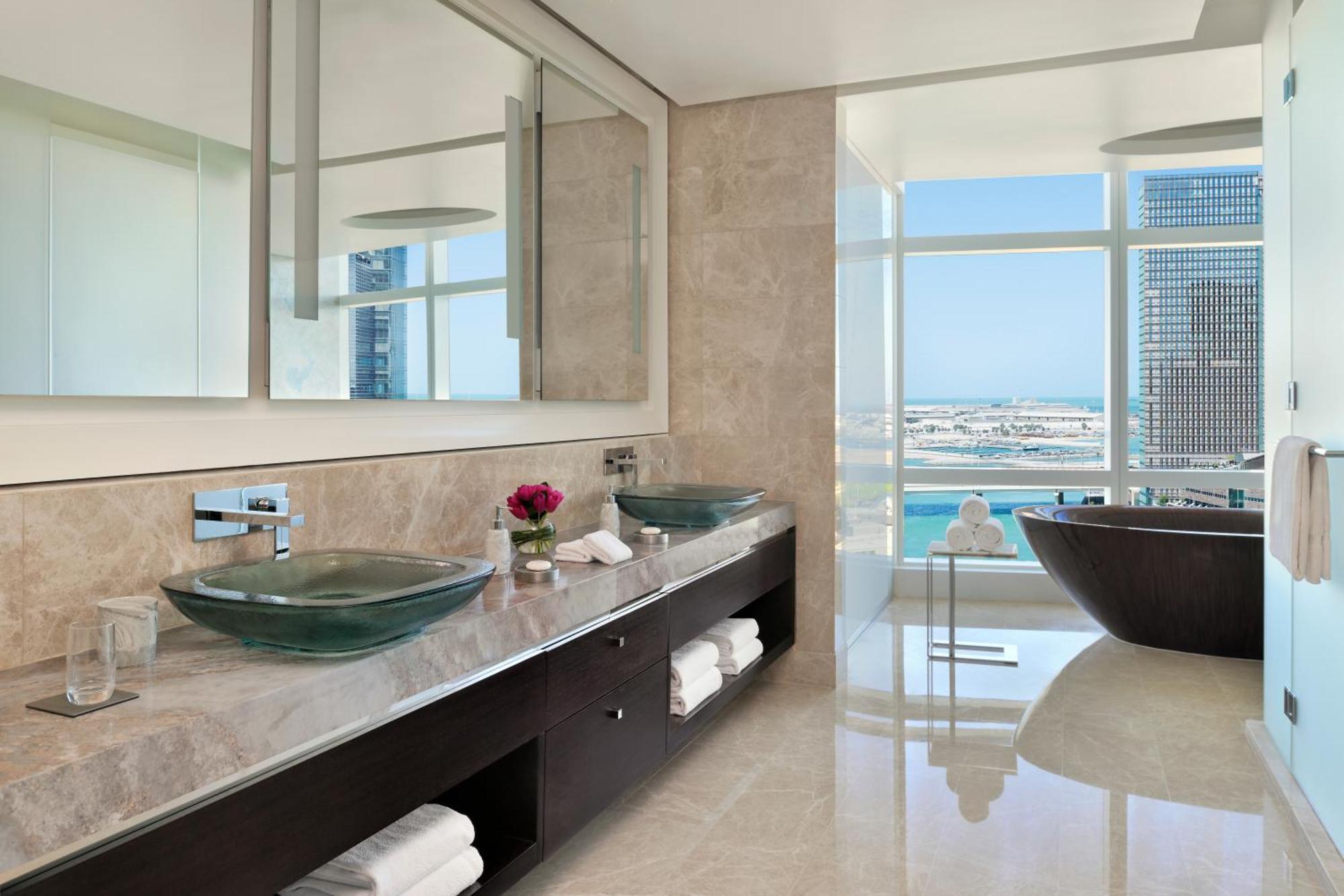 Royal Suite,1592071316:JPEG