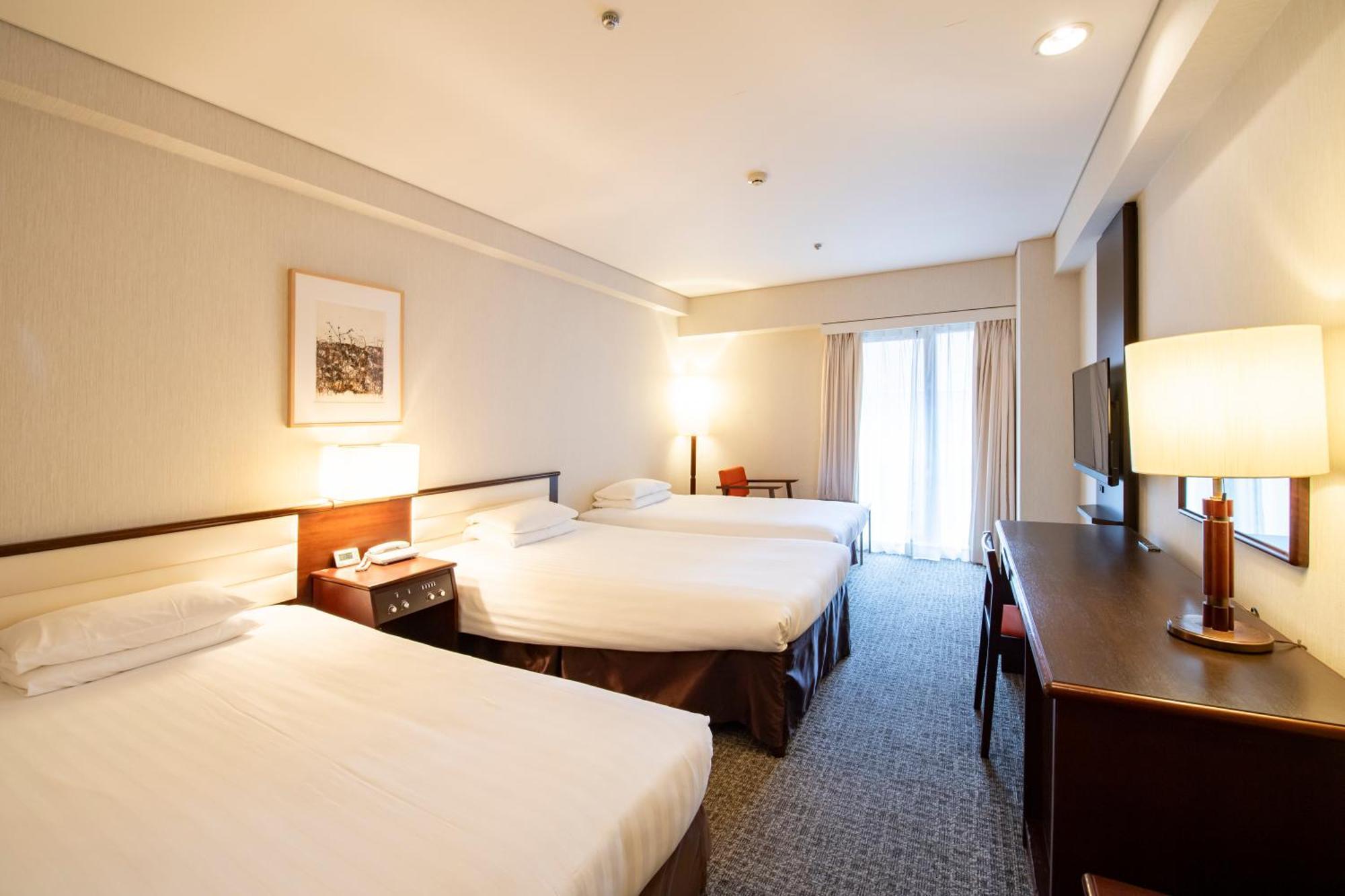 Standard Triple Room Fitness Center Access Non-Smoking