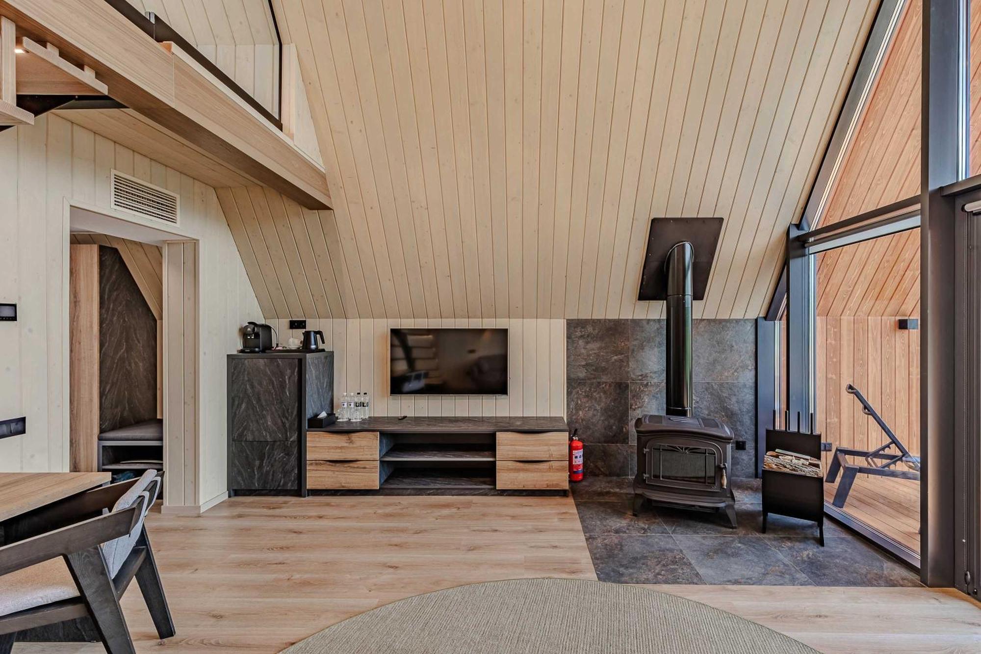 One-Bedroom Cottage