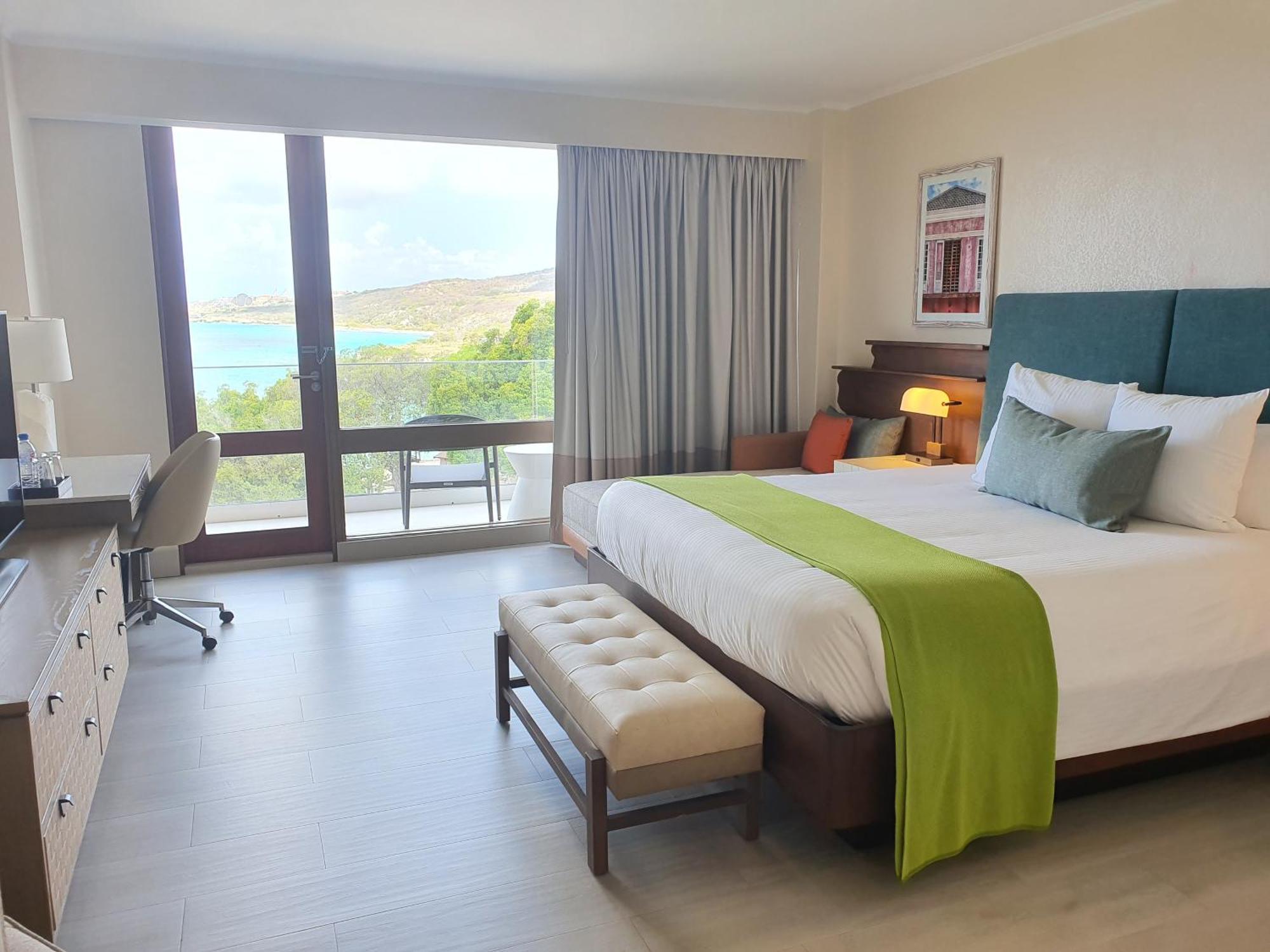 Deluxe Ocean View King