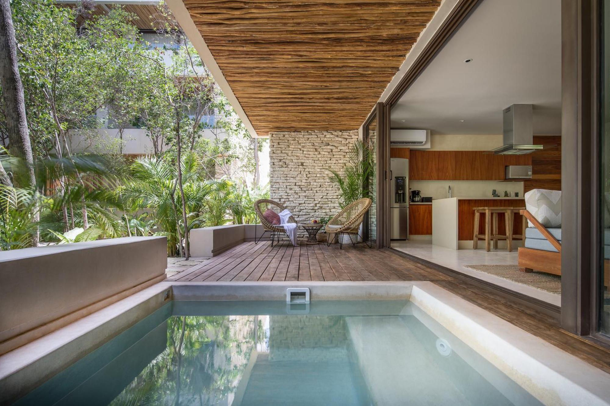 Luxury 1 Bedroom Jungle Apartment Private Pool Garden View 2 Single Beds & 1 King Sofa Bed,1285811464:JPEG
