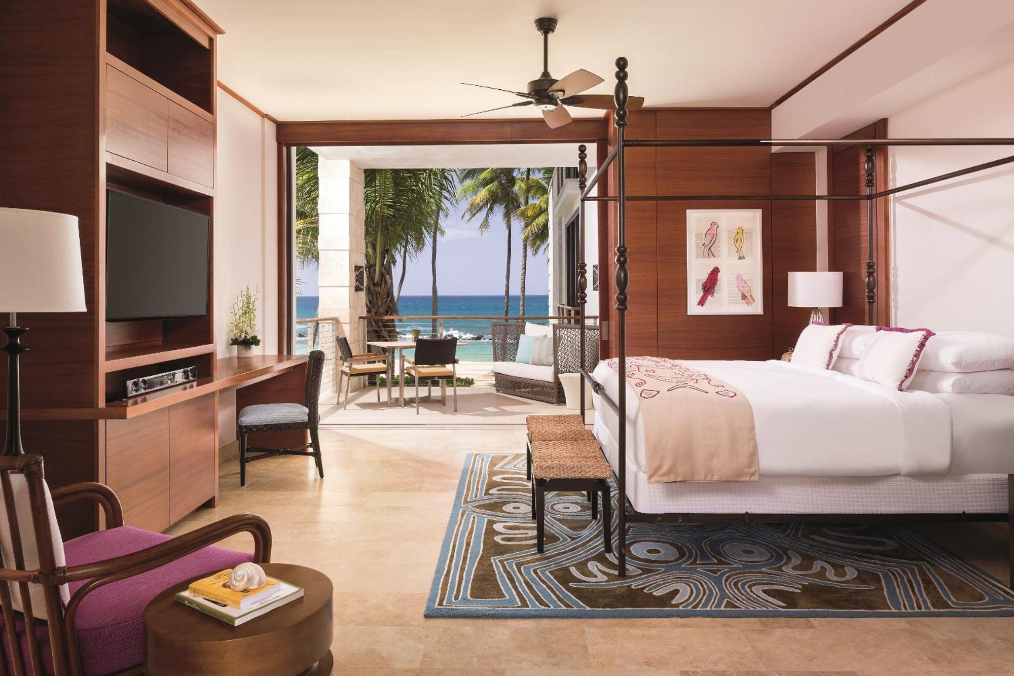 3 bedroom oceanfront penthouse residence balcony