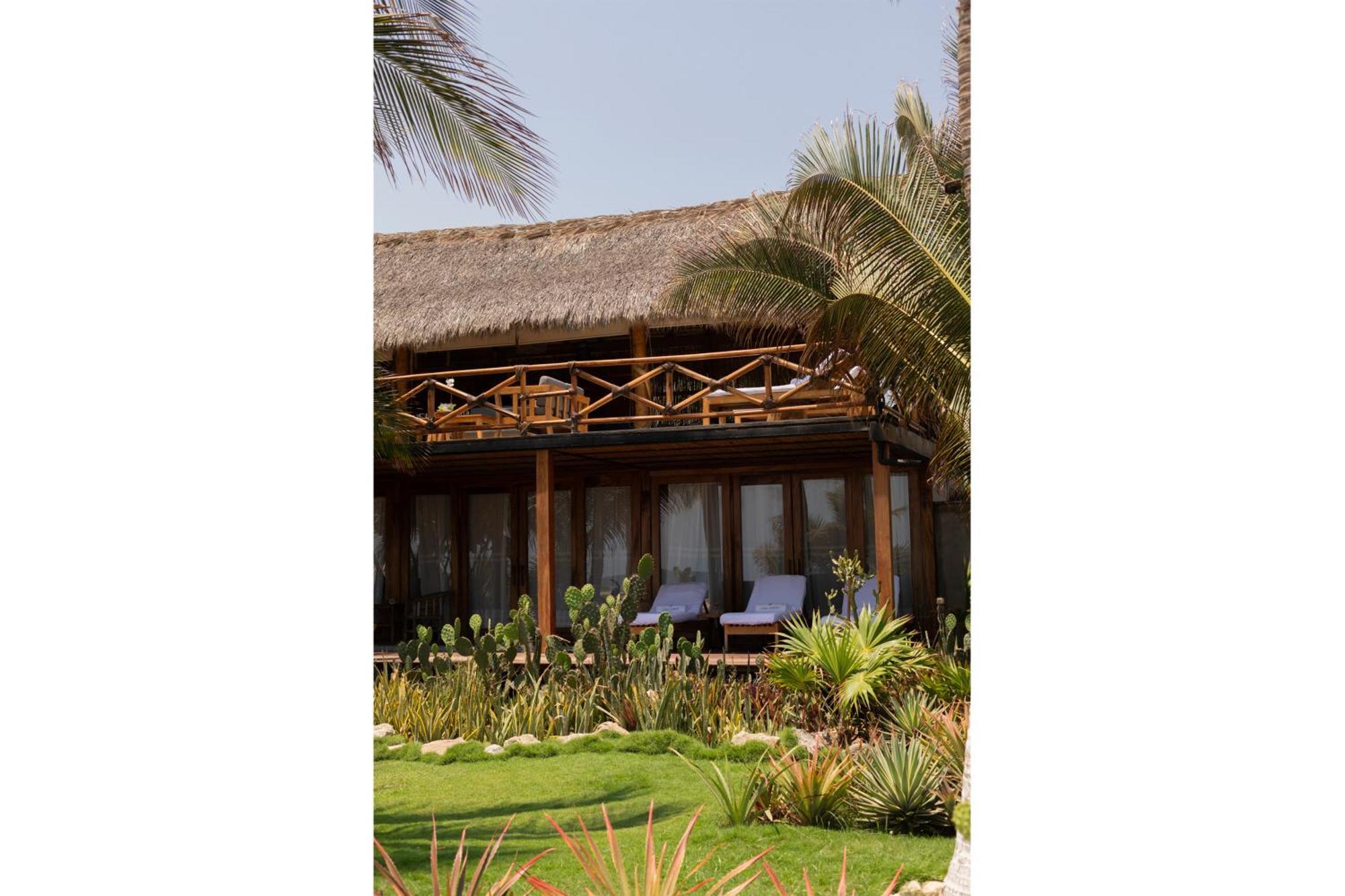 Villa Beach Front