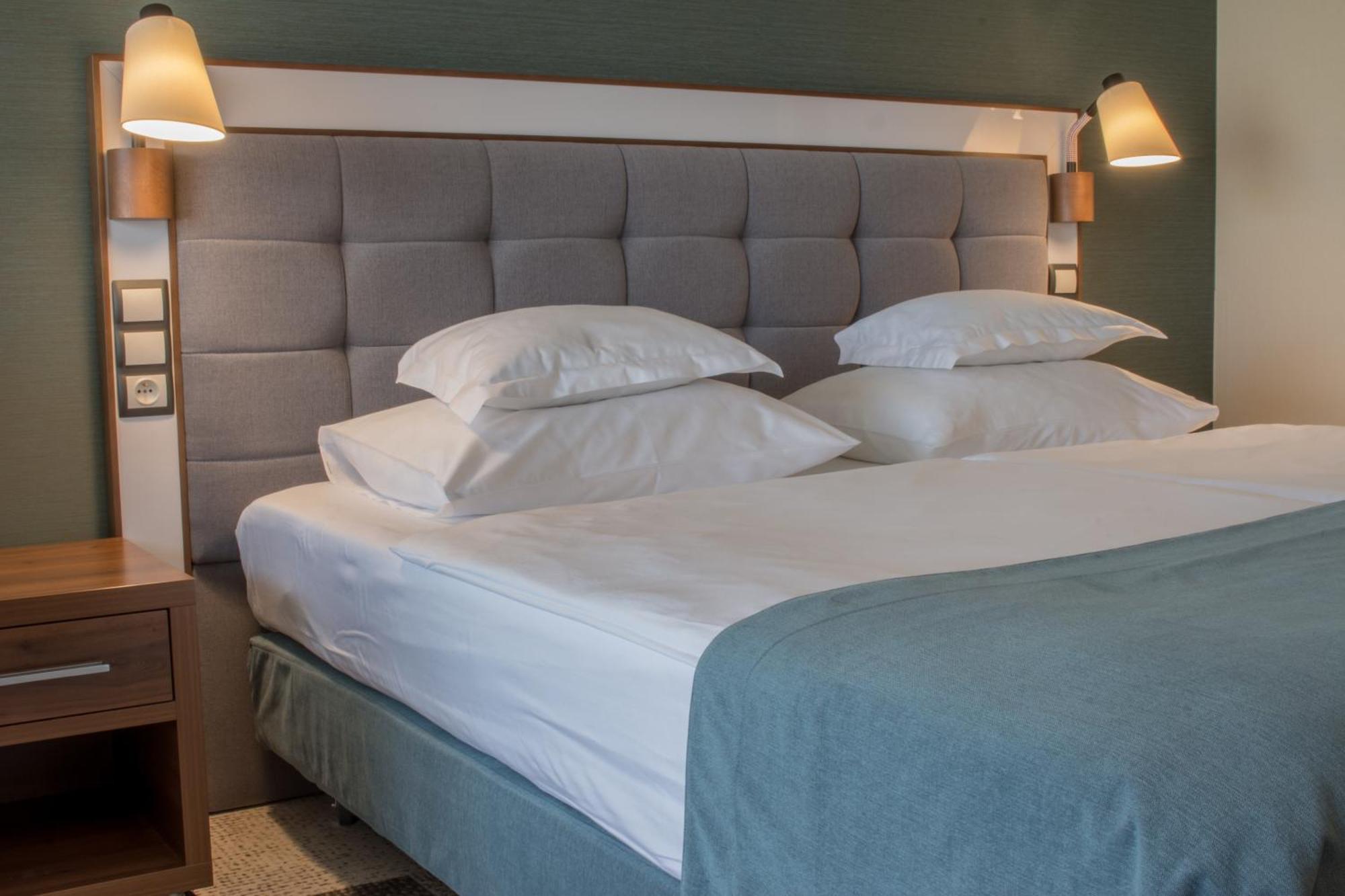 Double or Twin Room Extra Bed