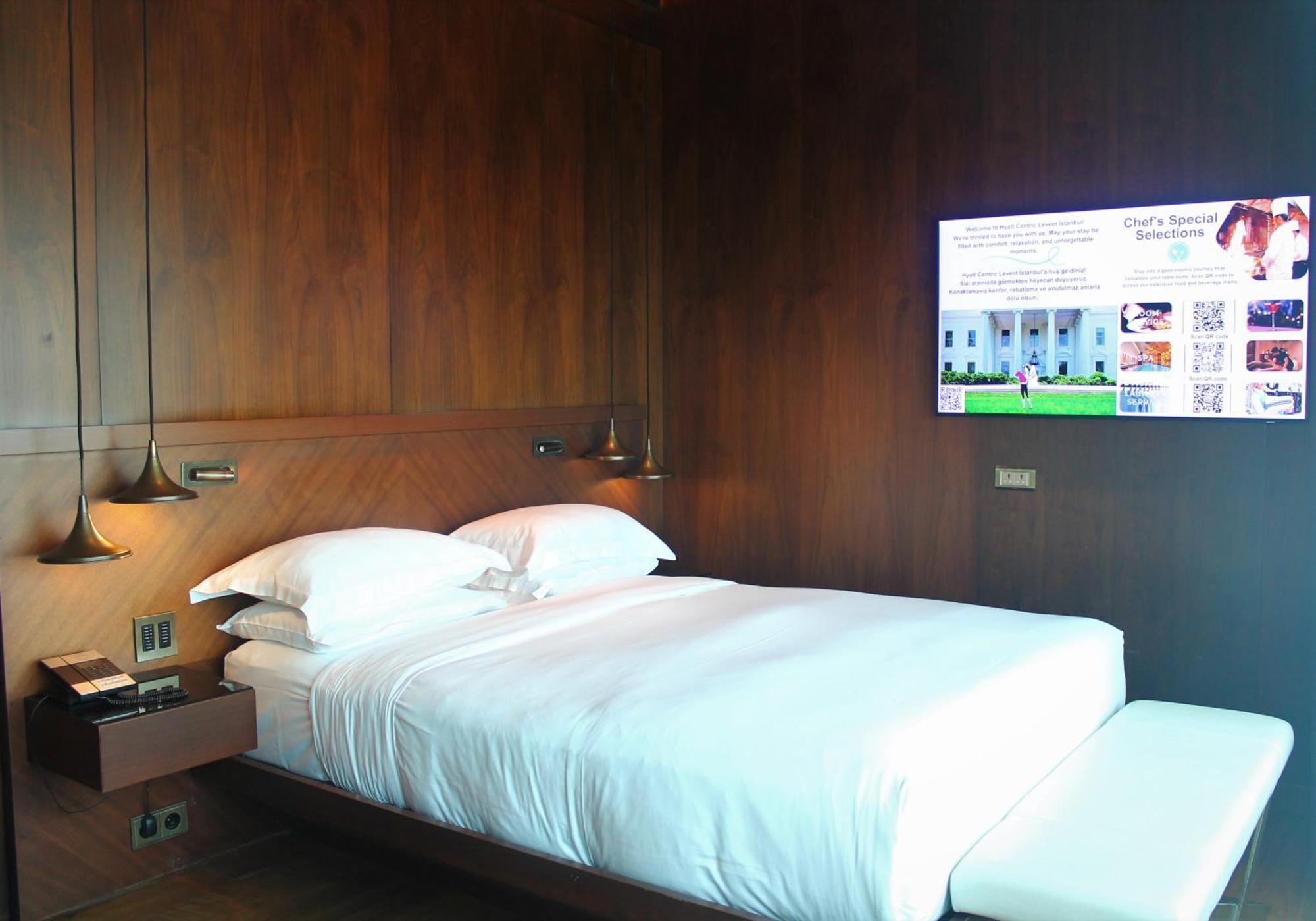 Suite met Queensize Bed en Terras