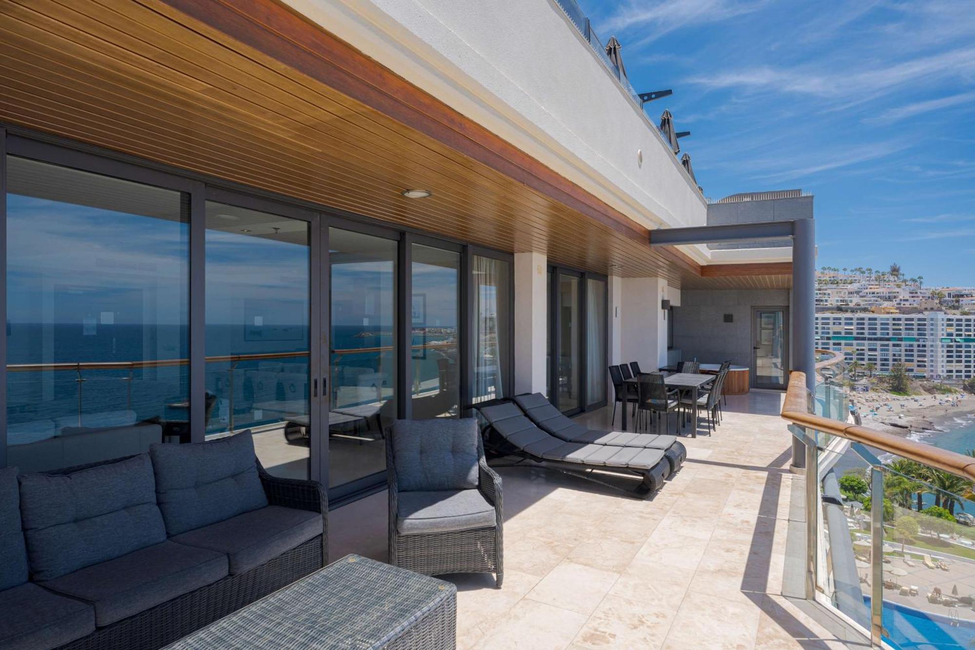 Suite- 2 Bedroom & Panoramic View,1594690812:JPEG