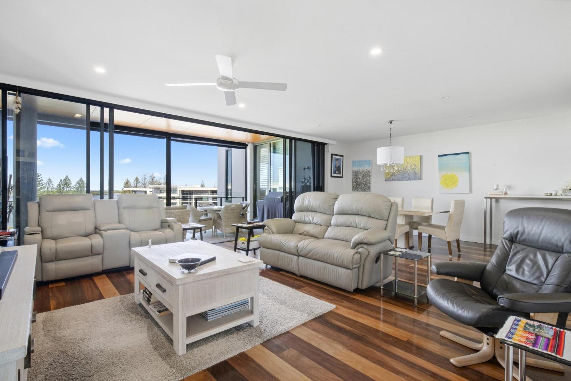 Two-Bedroom Apartment Water View