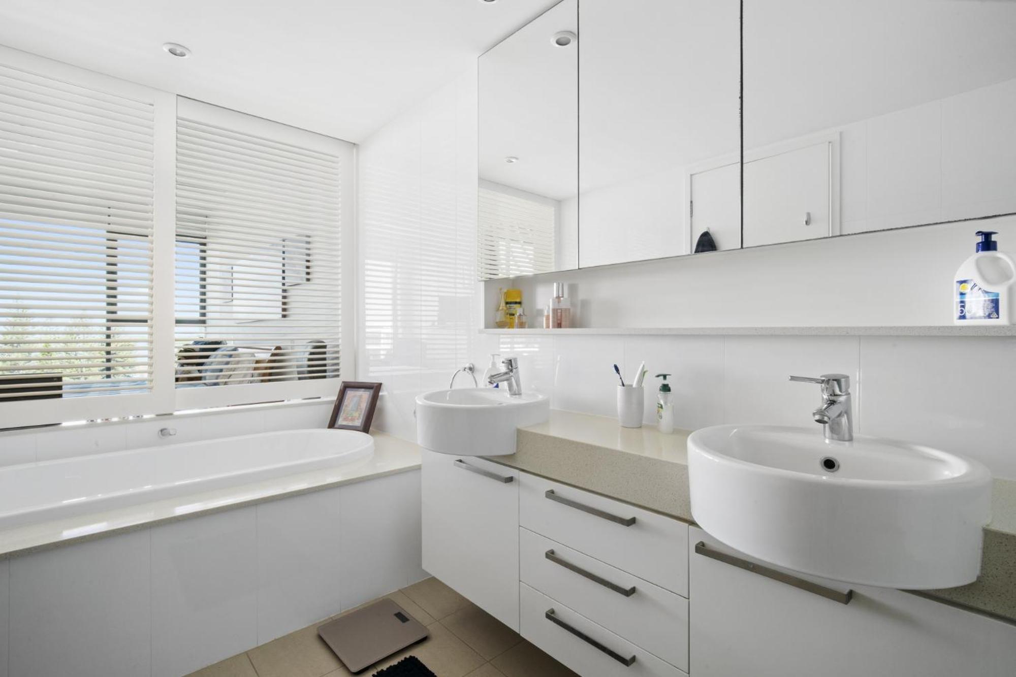 Two-Bedroom Apartment Water View
