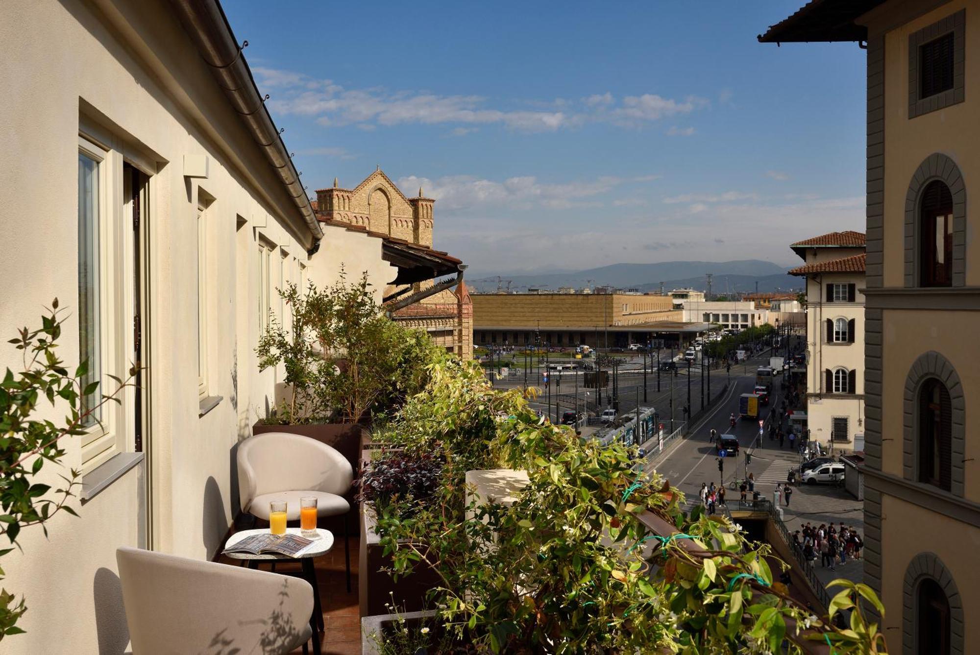 Deluxe Double or Twin Room Balcony